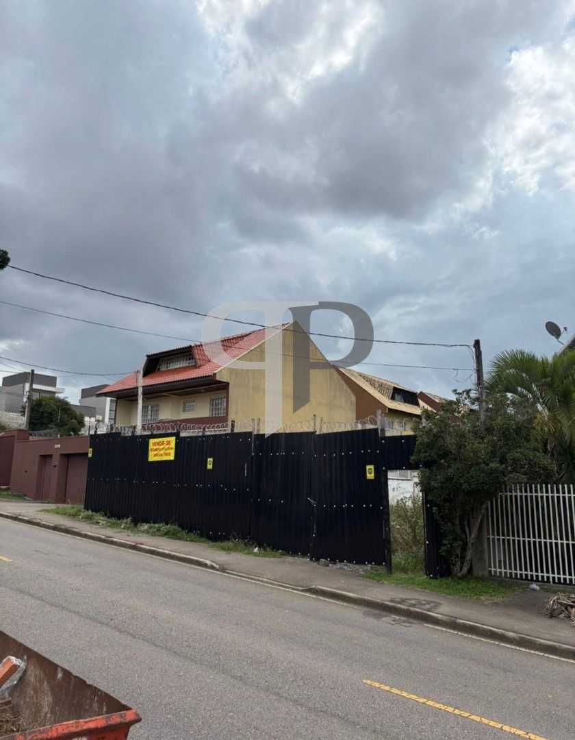 Terreno à venda, 686 m² por R$ 1.099.000,00 - Portão - Curitib...