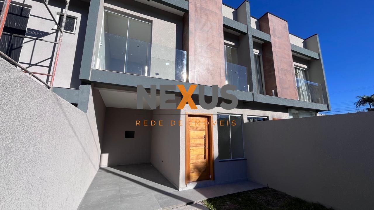 Sobrado com 3 dormitórios à venda, 92 m² por R$ 640.000,00 - C...