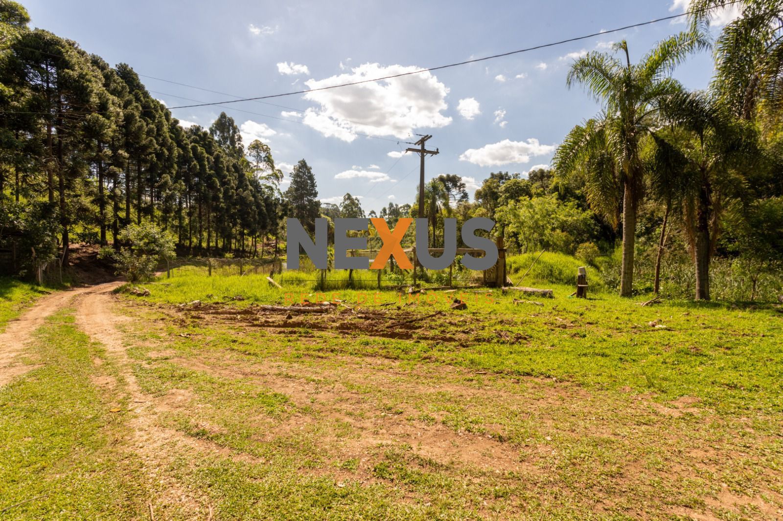 Chácara à venda, 110456 m² por R$ 730.000,00 - Campo Magro - C...