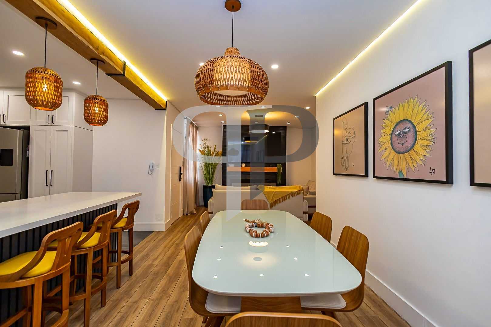 Apartamento reformado e mobiliado com 3 dormitórios à venda, 1...