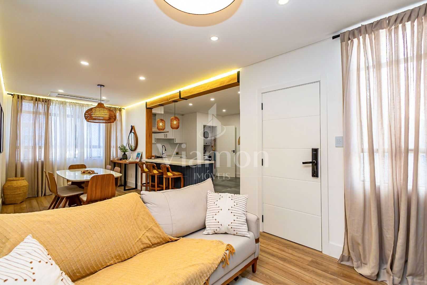 Apartamento reformado e mobiliado com 3 dormitórios à venda, 1...