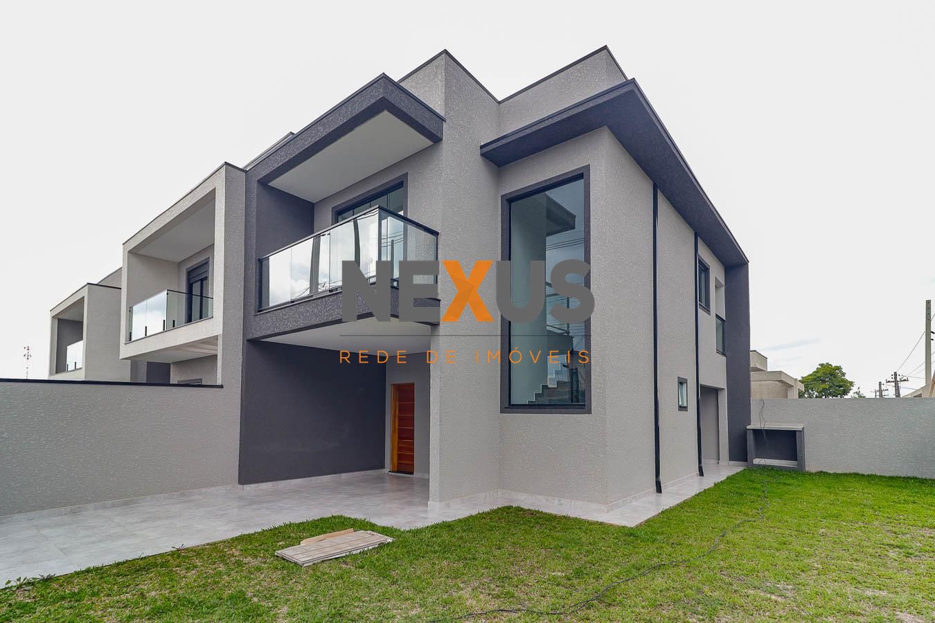 Sobrado à venda 3 Quartos com Suíte, nações, FAZENDA RIO GRAND...