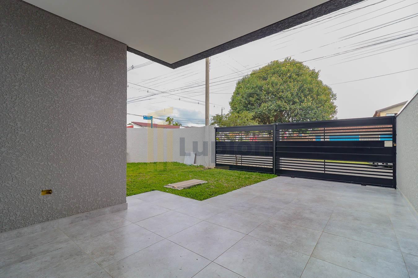 Sobrado à venda 3 Quartos com Suíte, nações, FAZENDA RIO GRAND...