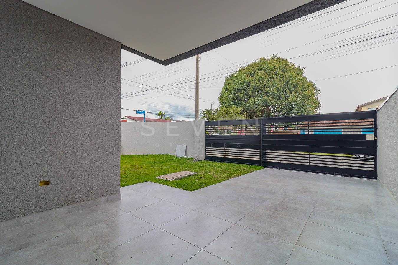 Sobrado à venda 3 Quartos com Suíte, nações, FAZENDA RIO GRAND...