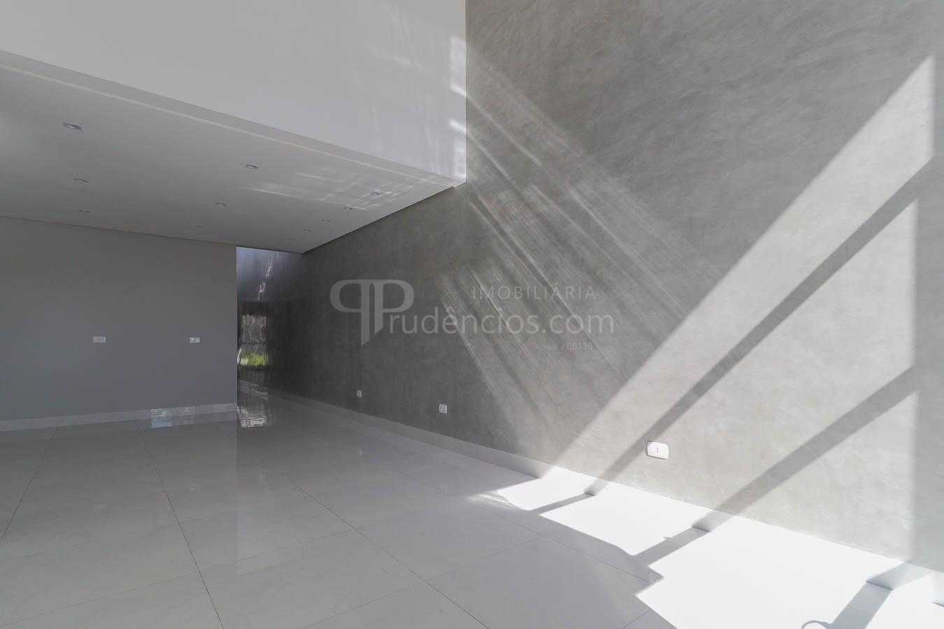 Casa à venda 3 Quartos com Suíte, Iguaçu, Fazenda Rio Grande - PR