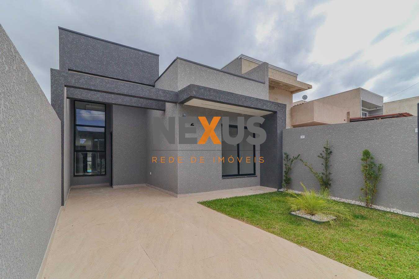 Casa Moderna com Piscina e Pé-Direito Alto no Jardim Brasil - ...