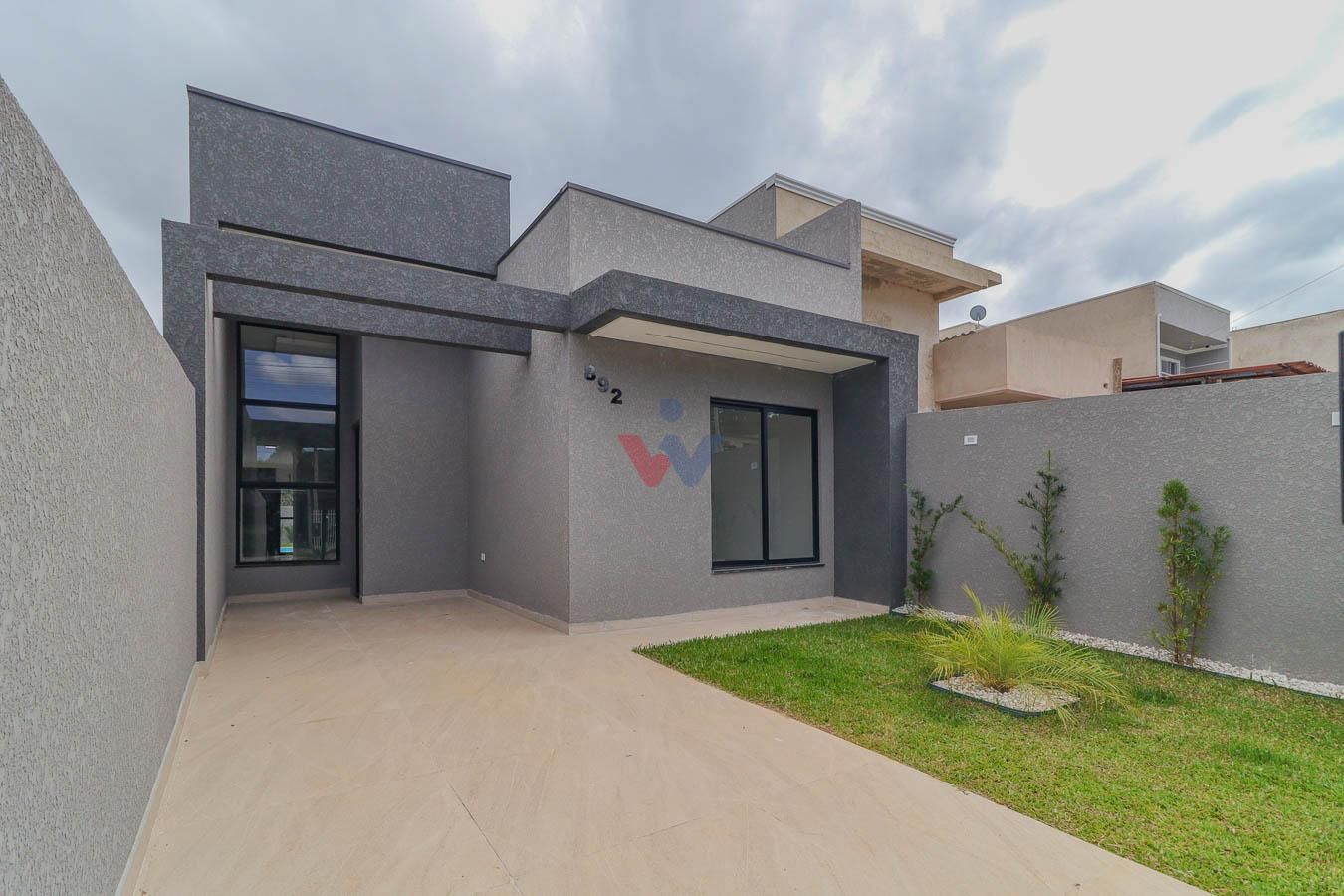 Casa Moderna com Piscina e Pé-Direito Alto no Jardim Brasil - ...