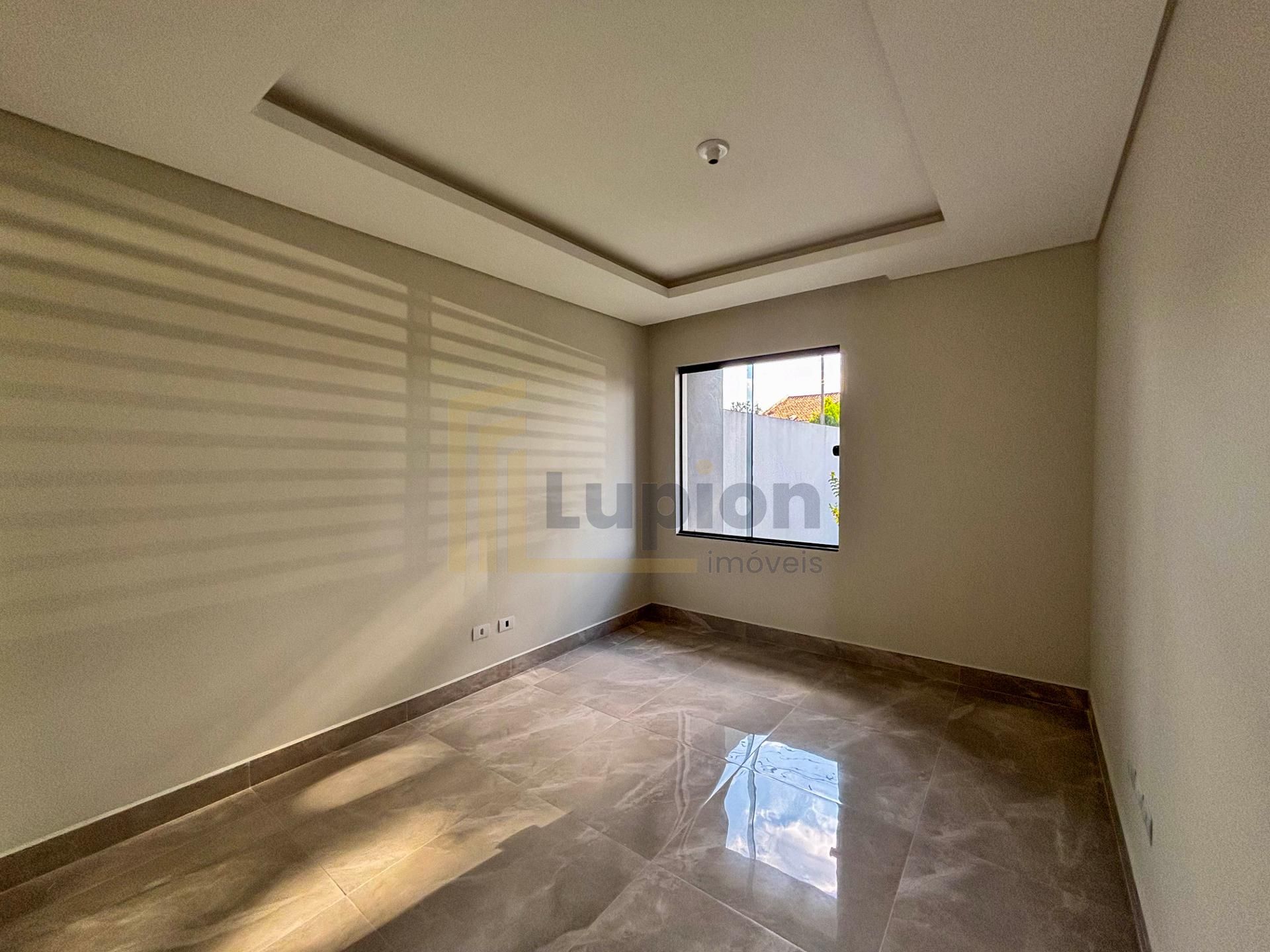 Casa Nova à Venda no Bairro Nações  Fazenda Rio Grande