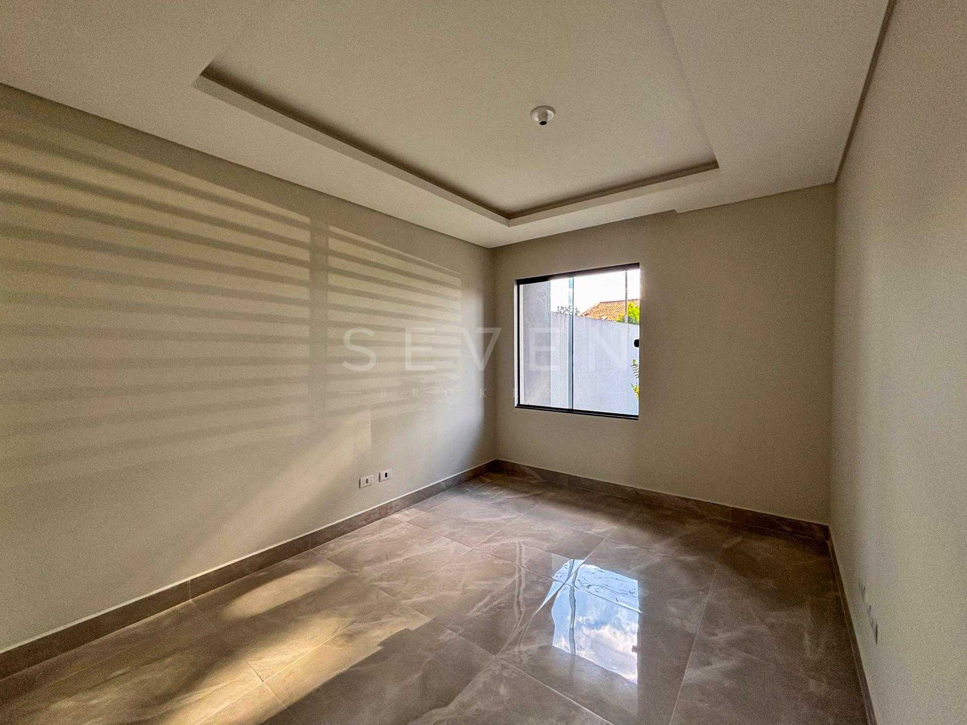 Casa Nova à Venda no Bairro Nações  Fazenda Rio Grande