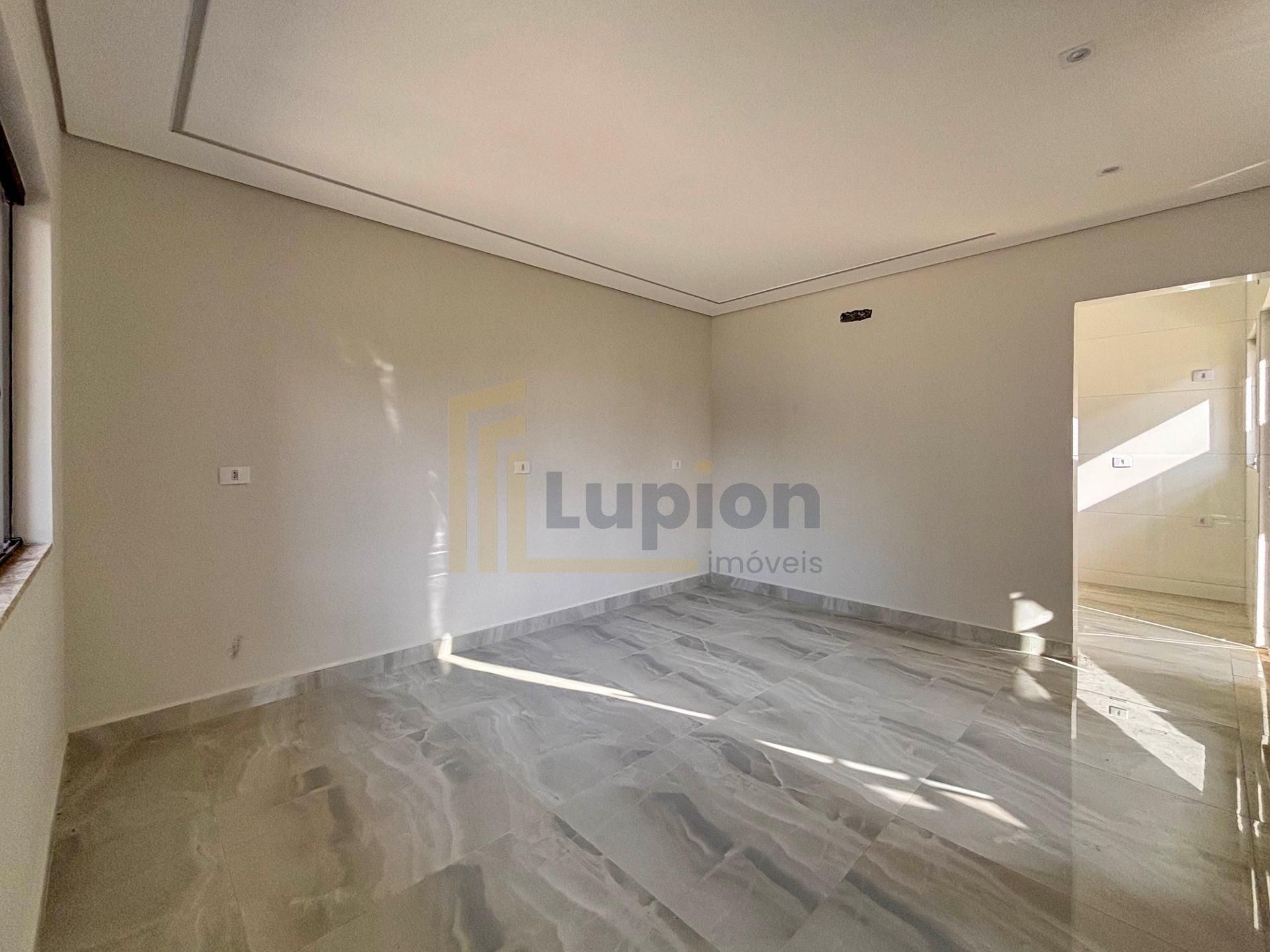 Casa Alto Padrão com Piscina e Fachada Imponente   Nações, Fa...