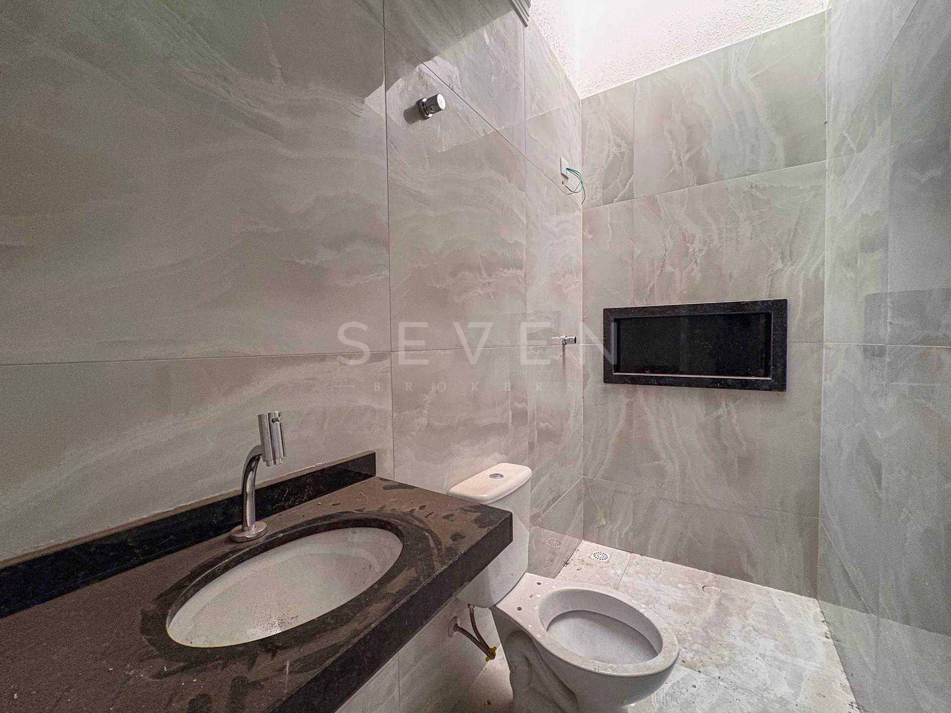 Casa de Esquina à Venda,Bairro Estados , Fazenda Rio Grande