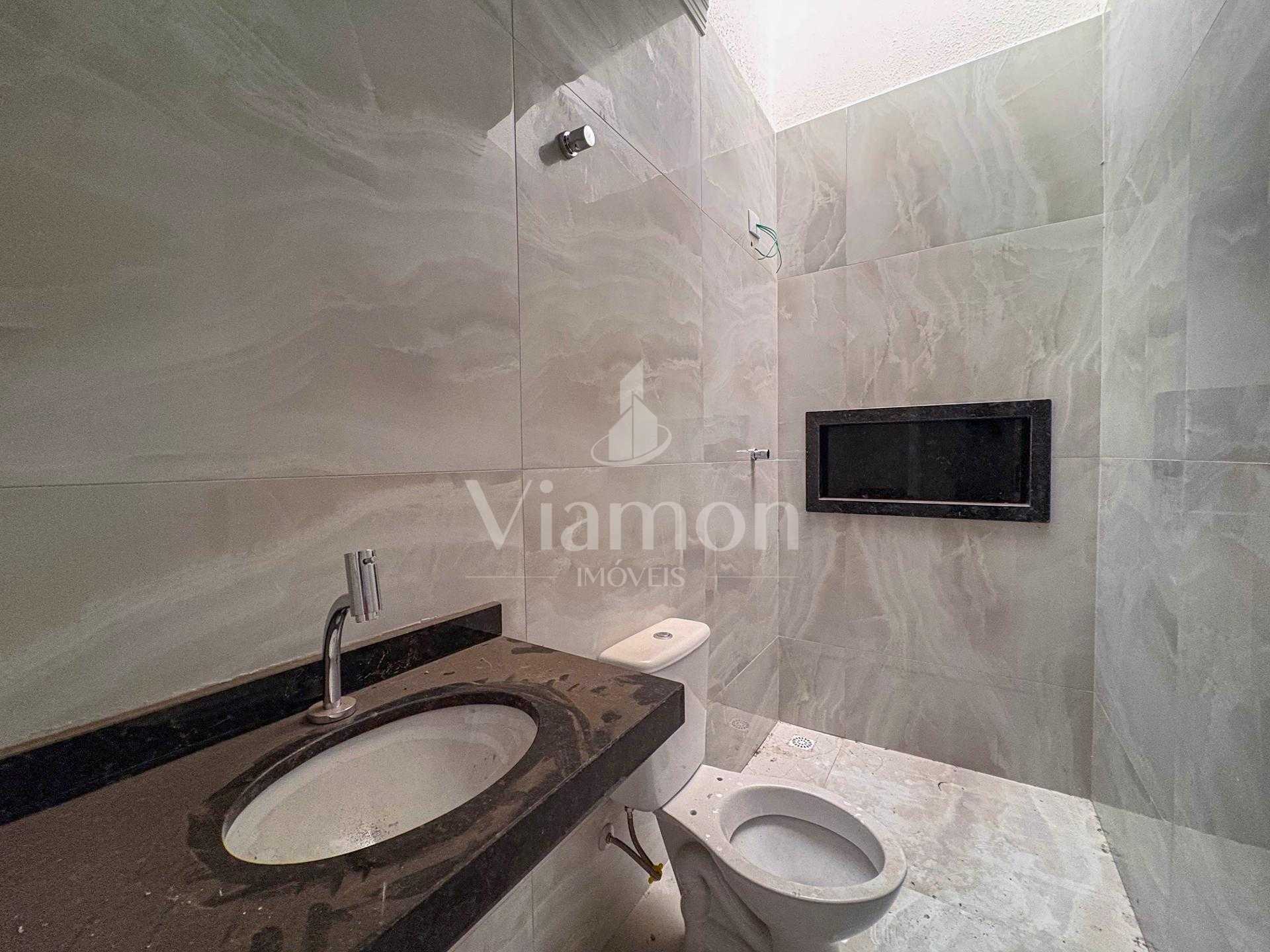 Casa de Esquina à Venda,Bairro Estados , Fazenda Rio Grande