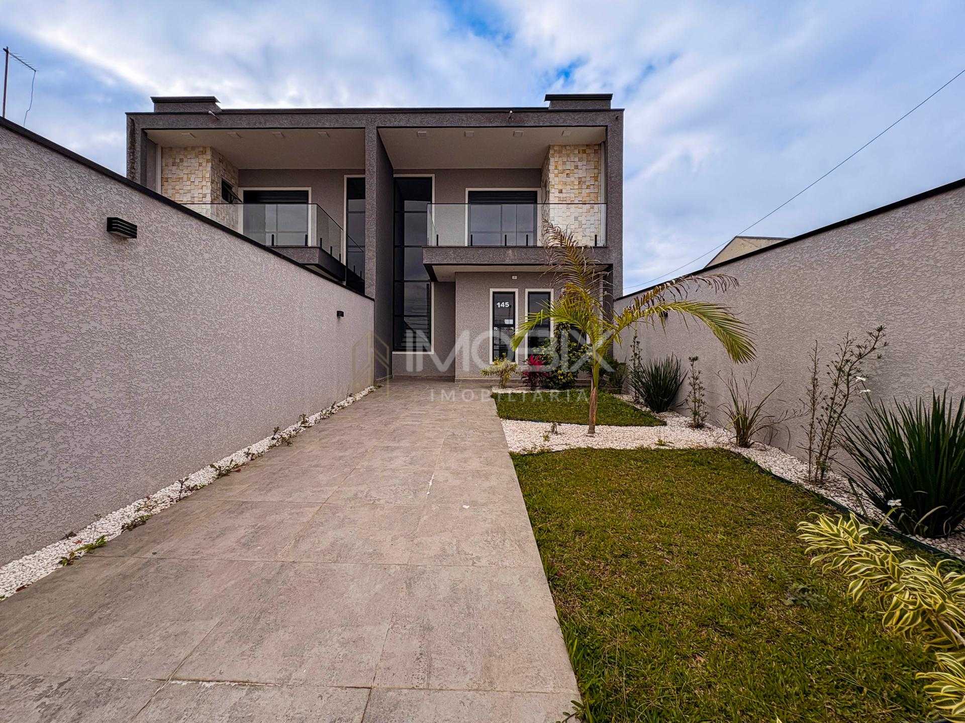 Sobrado Alto Padrão com Piscina e Paisagismo, Bairro Nações  ...