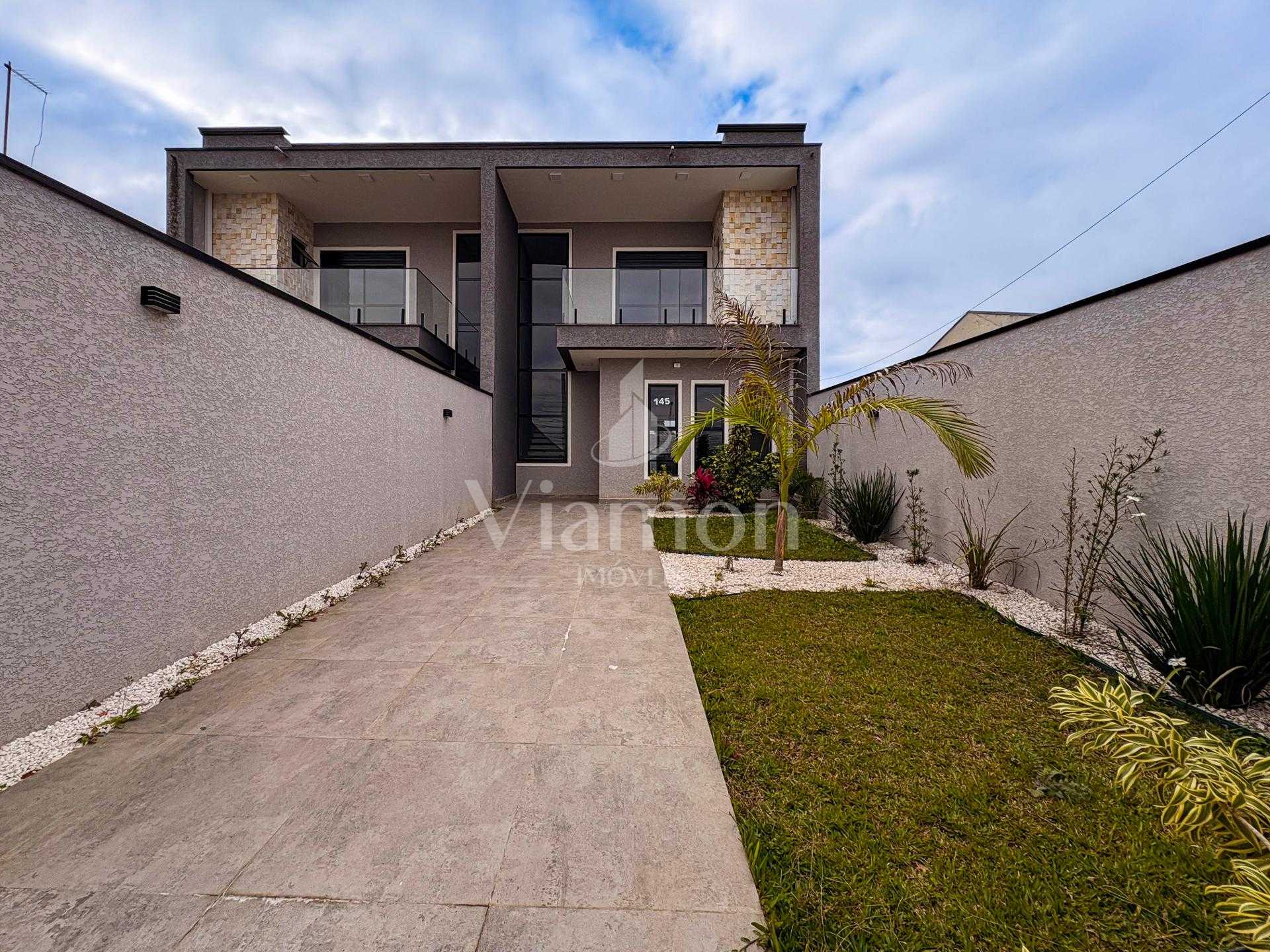 Sobrado Alto Padrão com Piscina e Paisagismo, Bairro Nações  ...