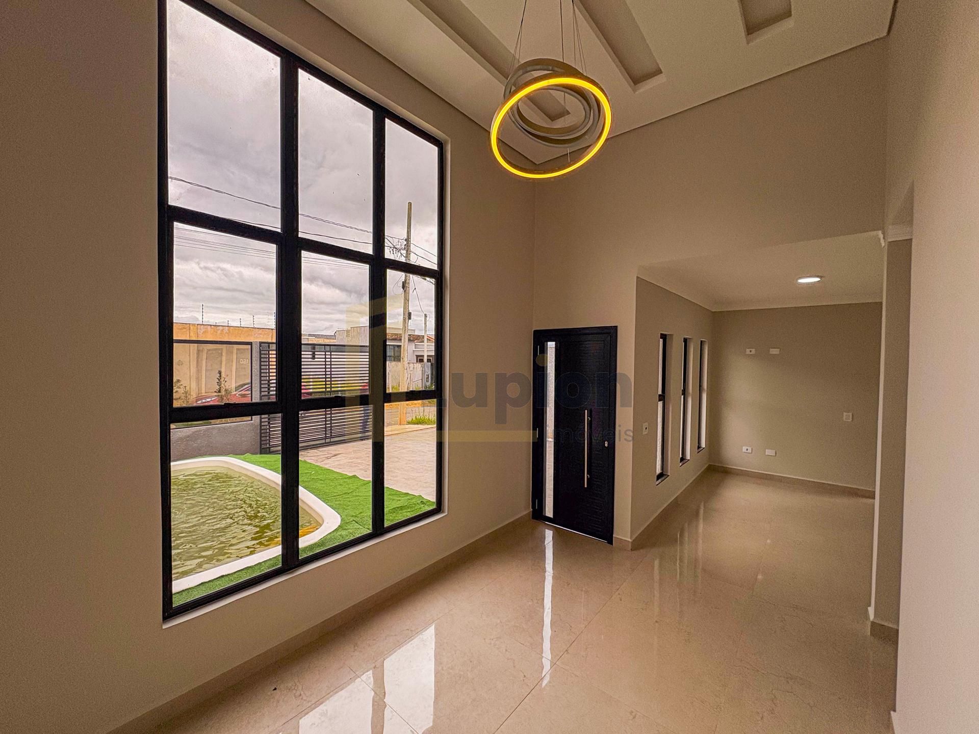 Casa com Piscina à Venda, Green Field, Bairro Eucaliptos, Faze...