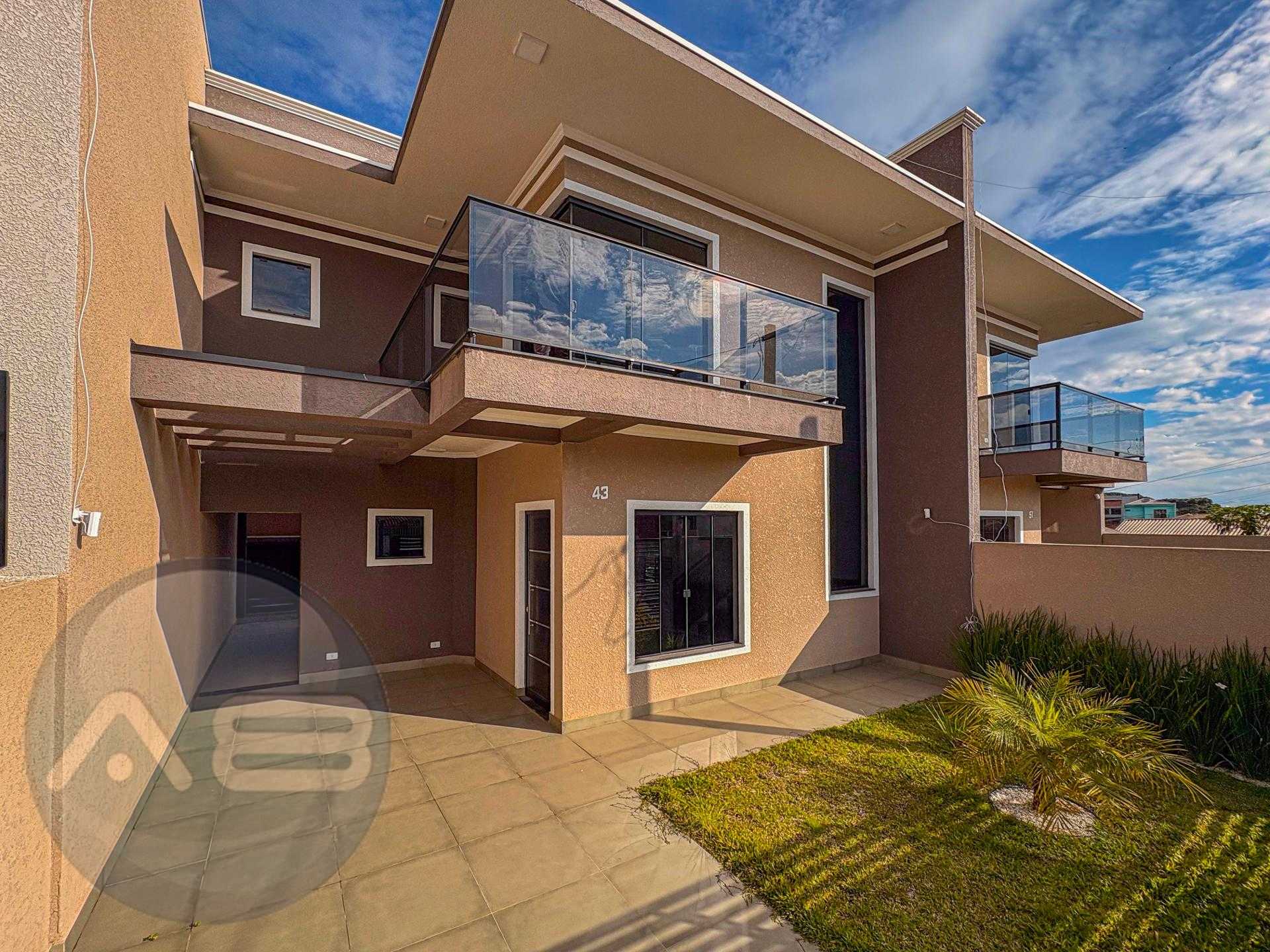 Sobrado ? Venda no Bairro Santa Terezinha, Fazenda Rio Grande