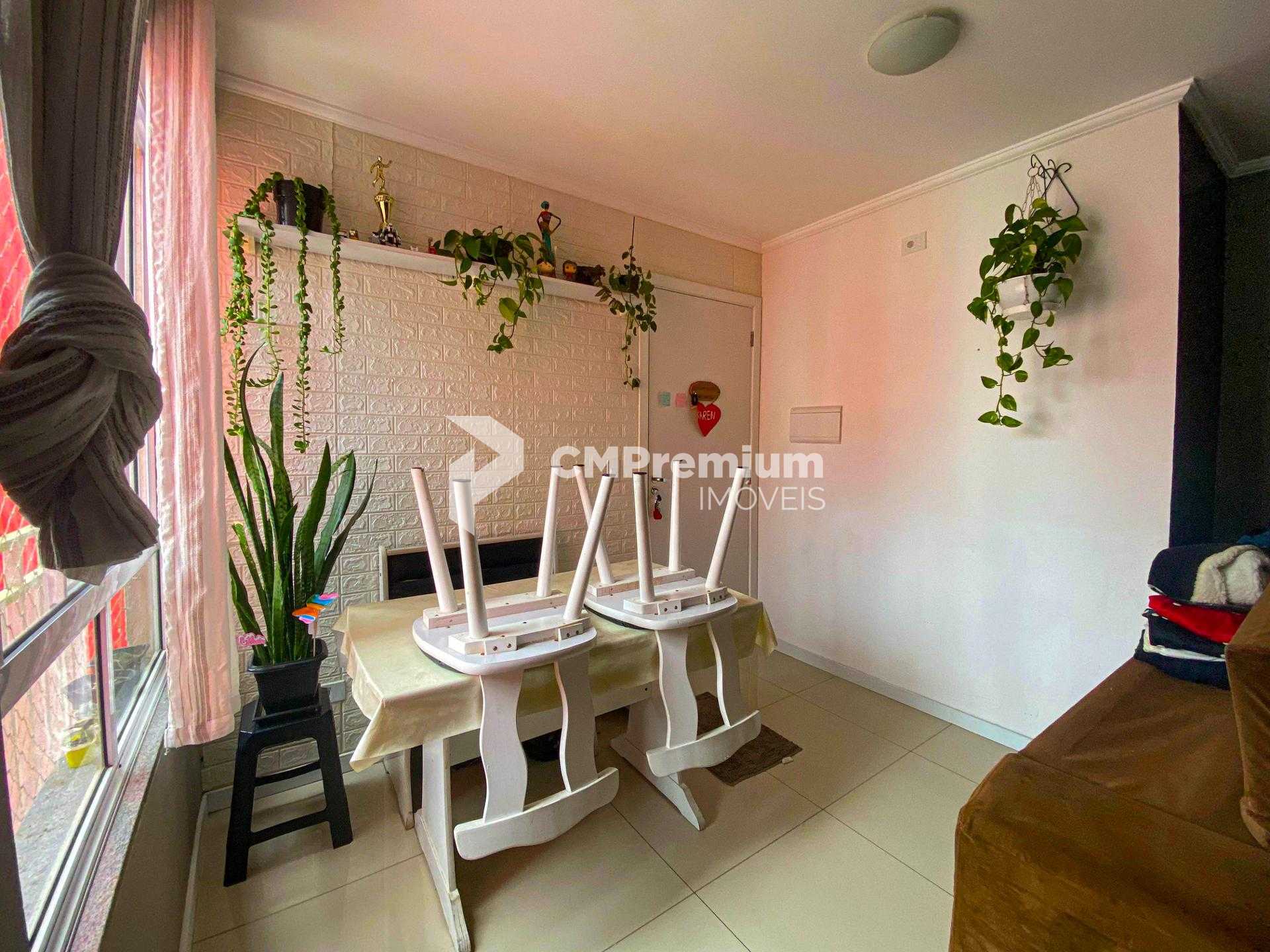 Apartamento com Suíte, Amplo e Bem Localizado - Tatuquara, Cur...