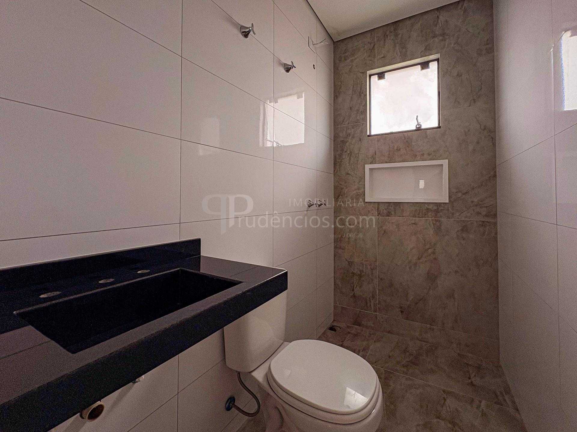 Casa com 3 Quartos, Suíte e Espaço Gourmet em Condomínio com B...