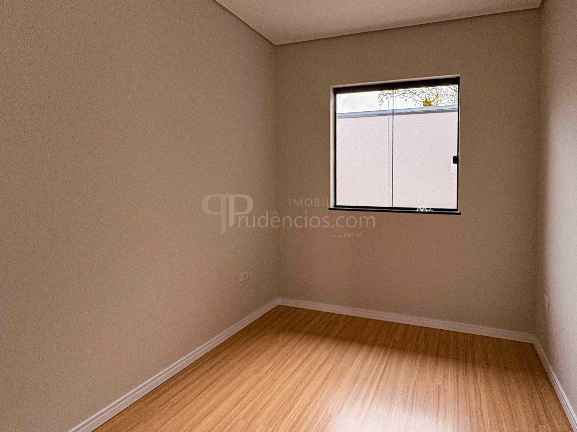 Casa com 3 Quartos e Suíte em Condomínio com Bosque e Salão de...