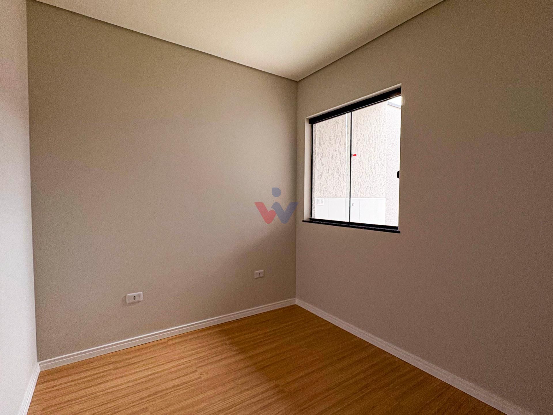 Casa com 3 Quartos e Suíte em Condomínio com Bosque e Salão de...