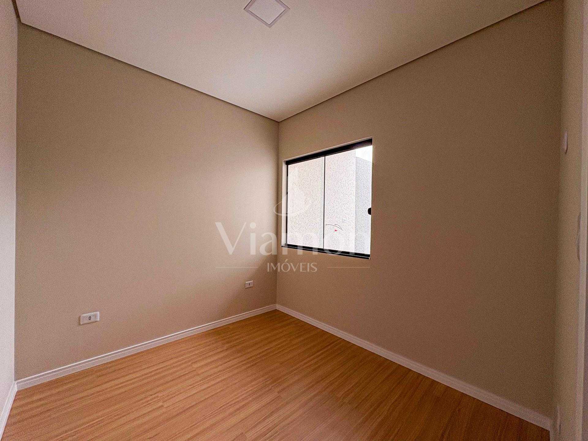 Casa com Suíte, Gourmet Integrado e Garagem Coberta no Condomí...