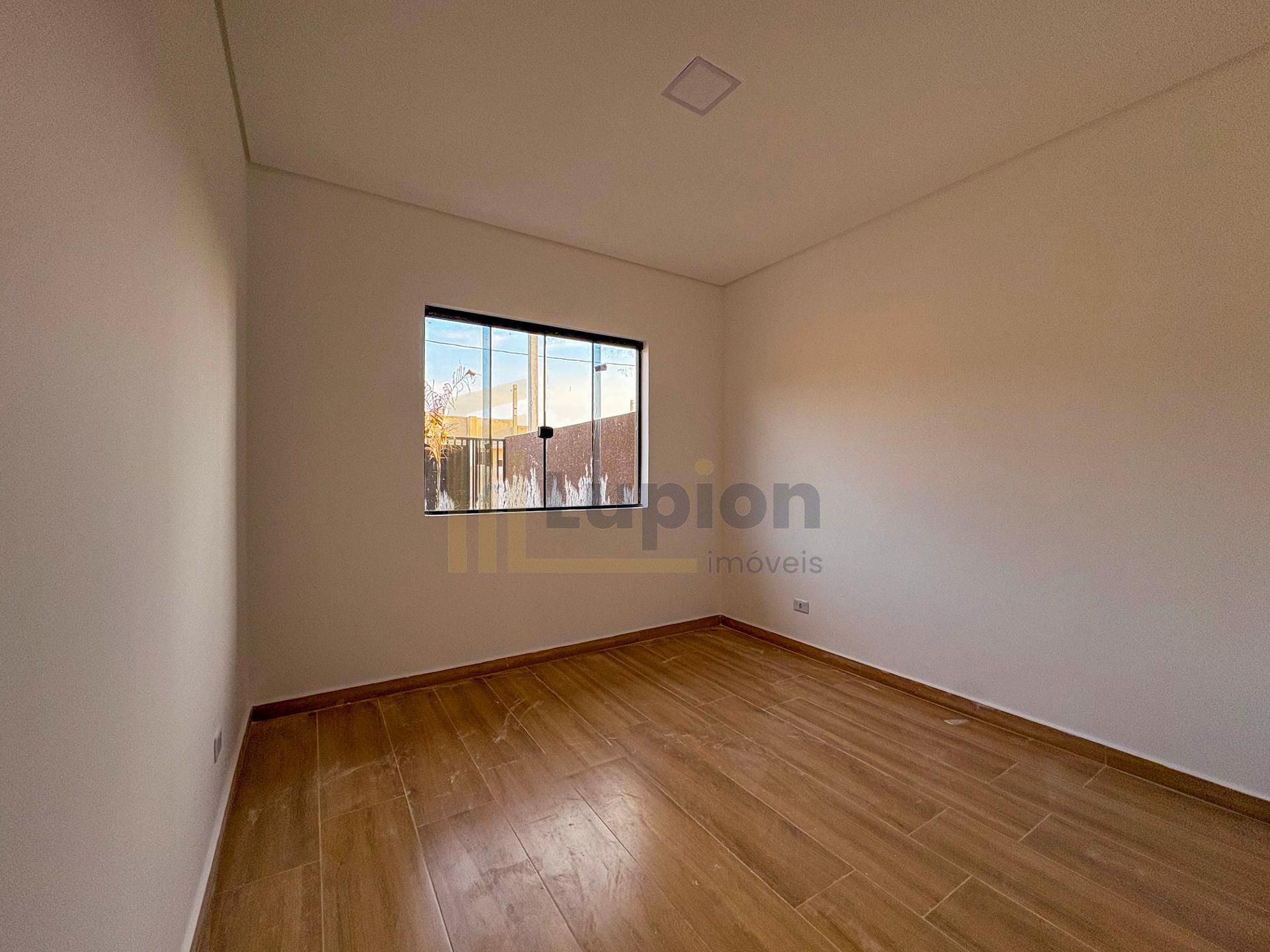 Casa com 3 Quartos e Área Gourmet no Bairro Estados  Fazenda ...