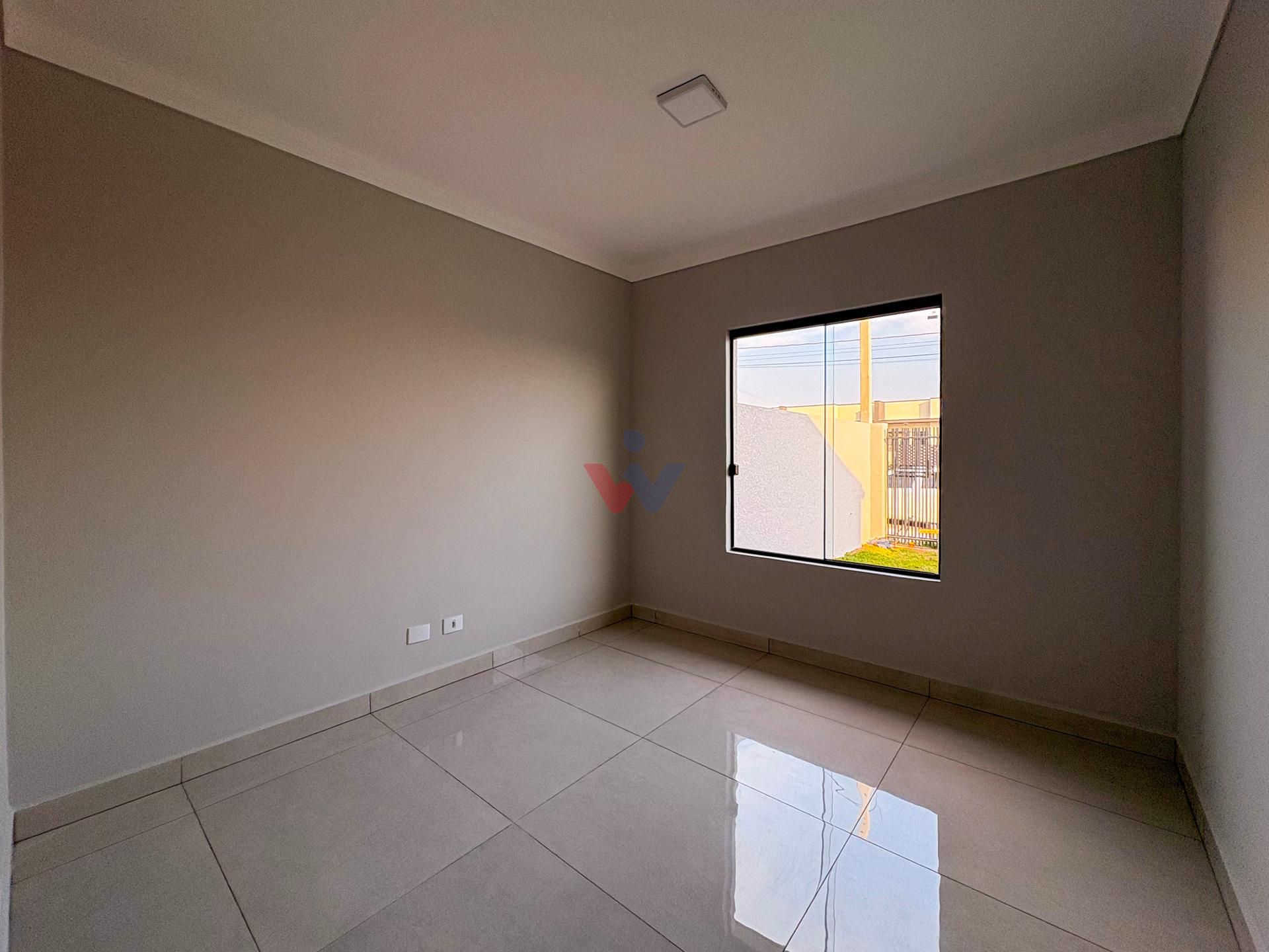 Casa com 3 Quartos no Residencial Caqui  Bairro Estados  50m 