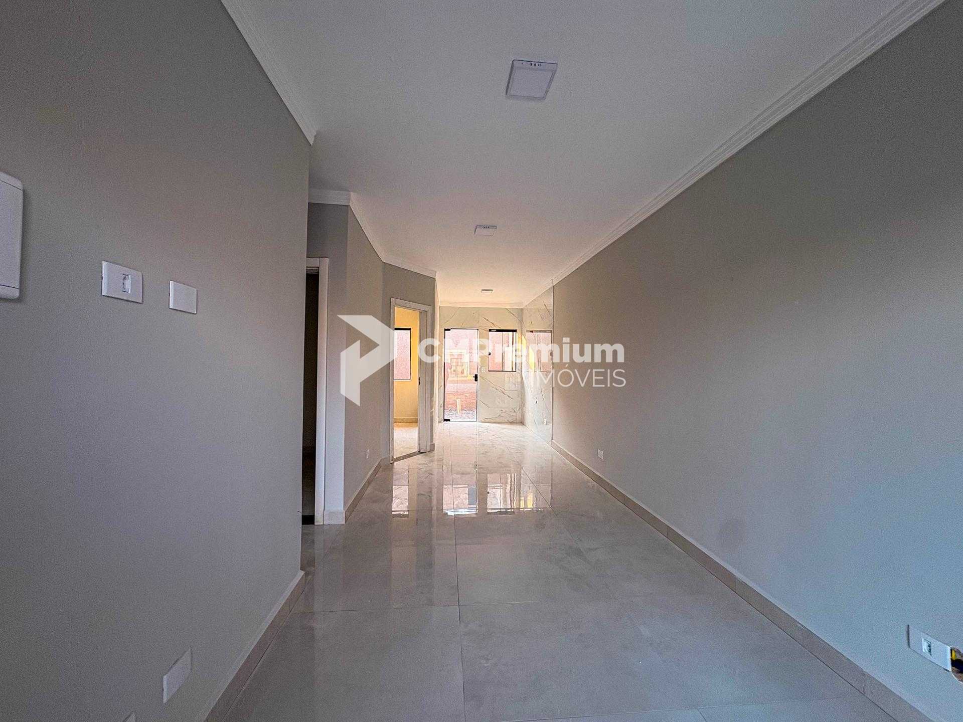 Casa com 3 Quartos no Residencial Caqui  Bairro Estados  50m 