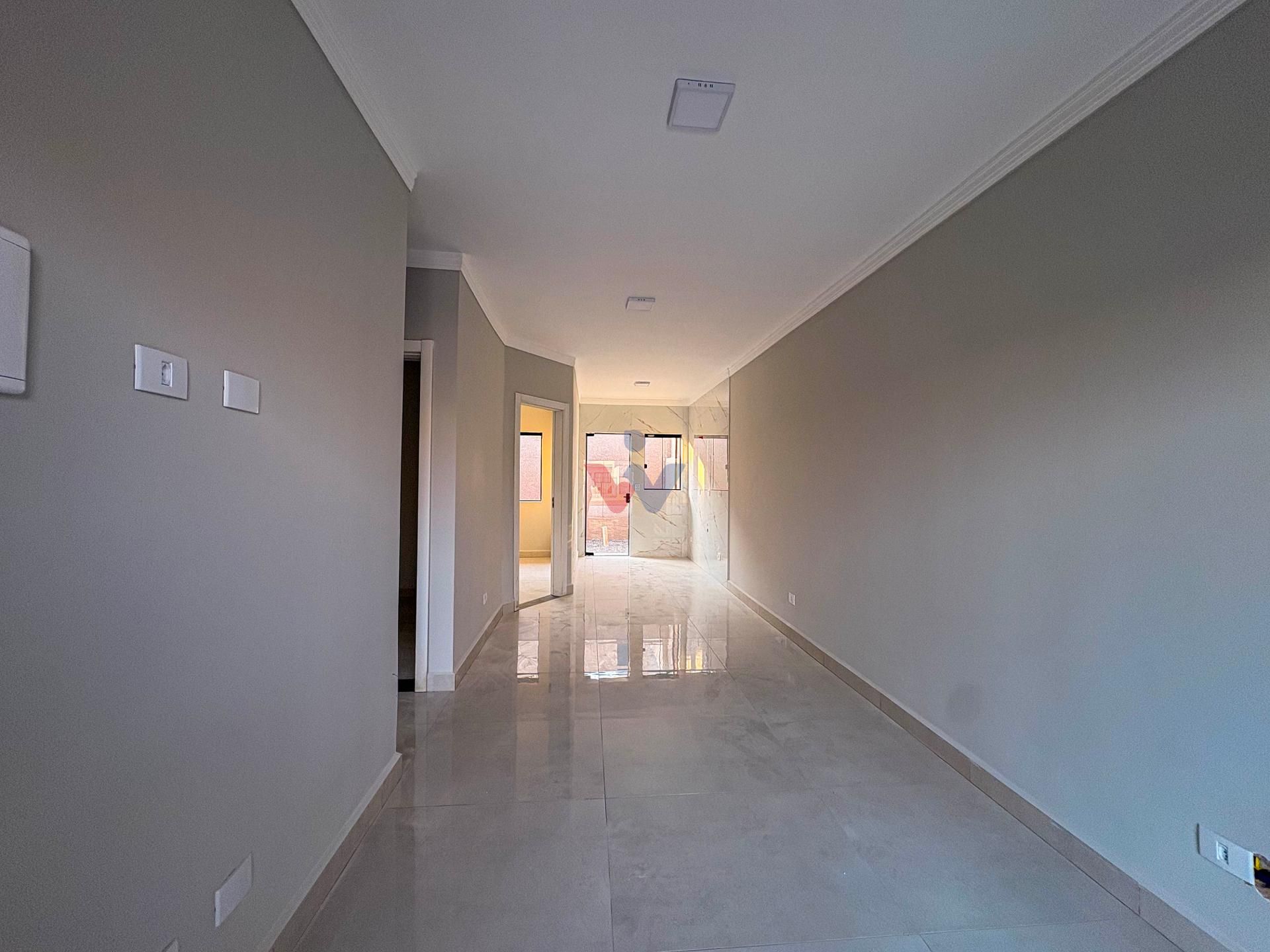 Casa com 3 Quartos no Residencial Caqui  Bairro Estados  50m 