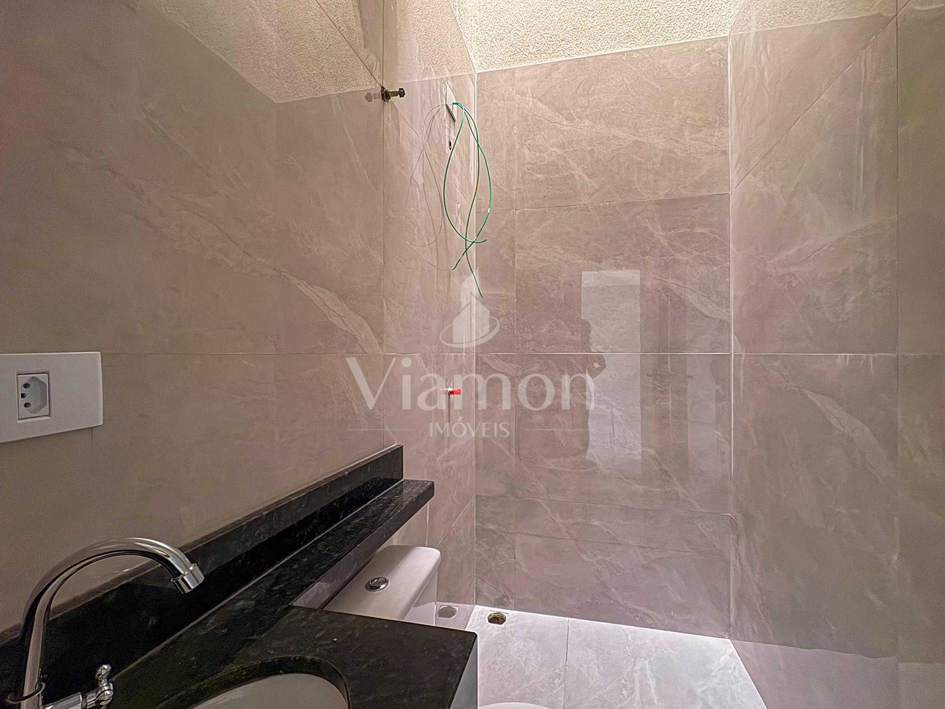 Casa com 3 Quartos no Residencial Caqui  Bairro Estados  50m 