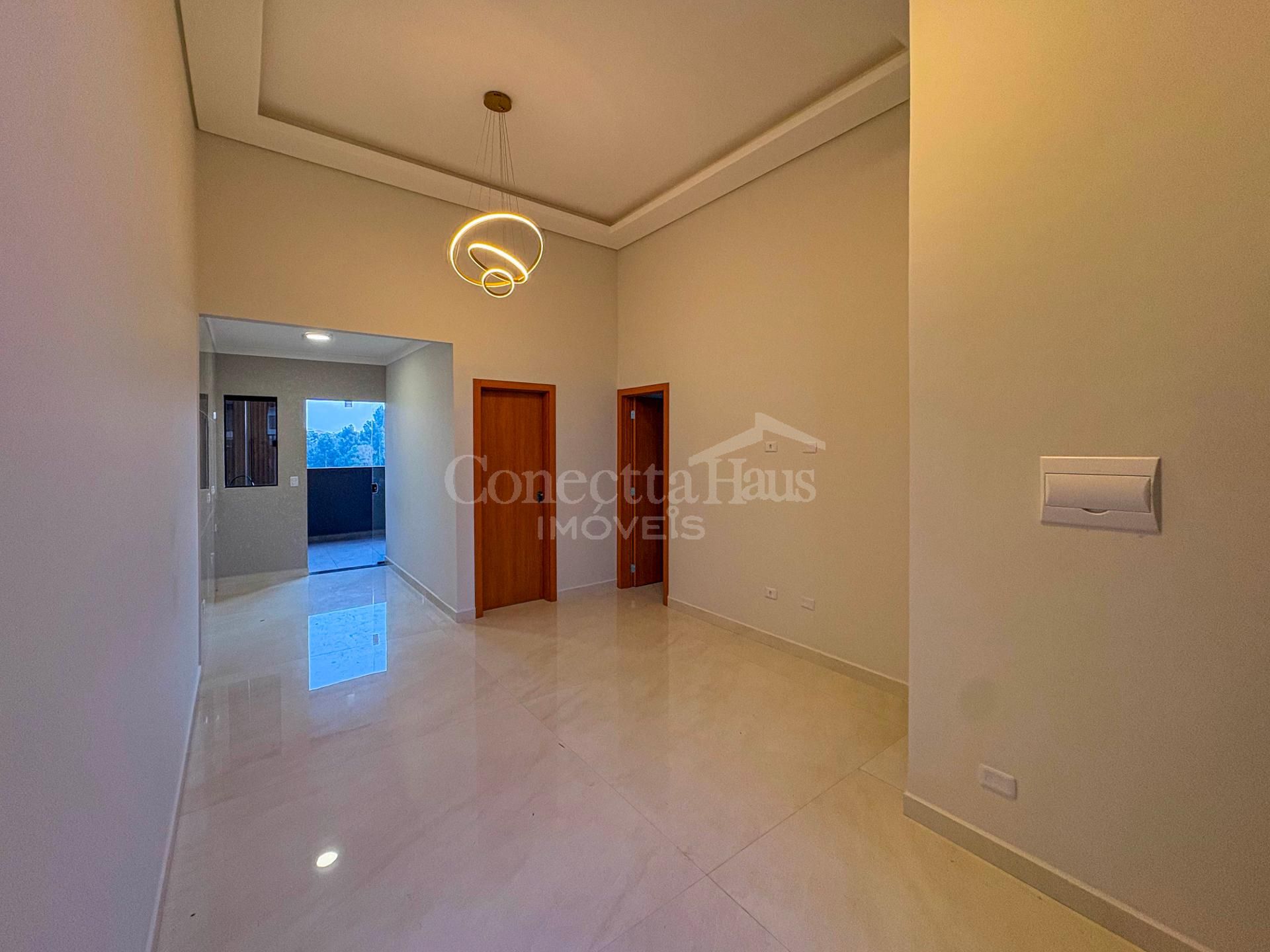 Casa Alto Padrão com Piscina e 3 Quartos no Iguaçu  Fazenda R...