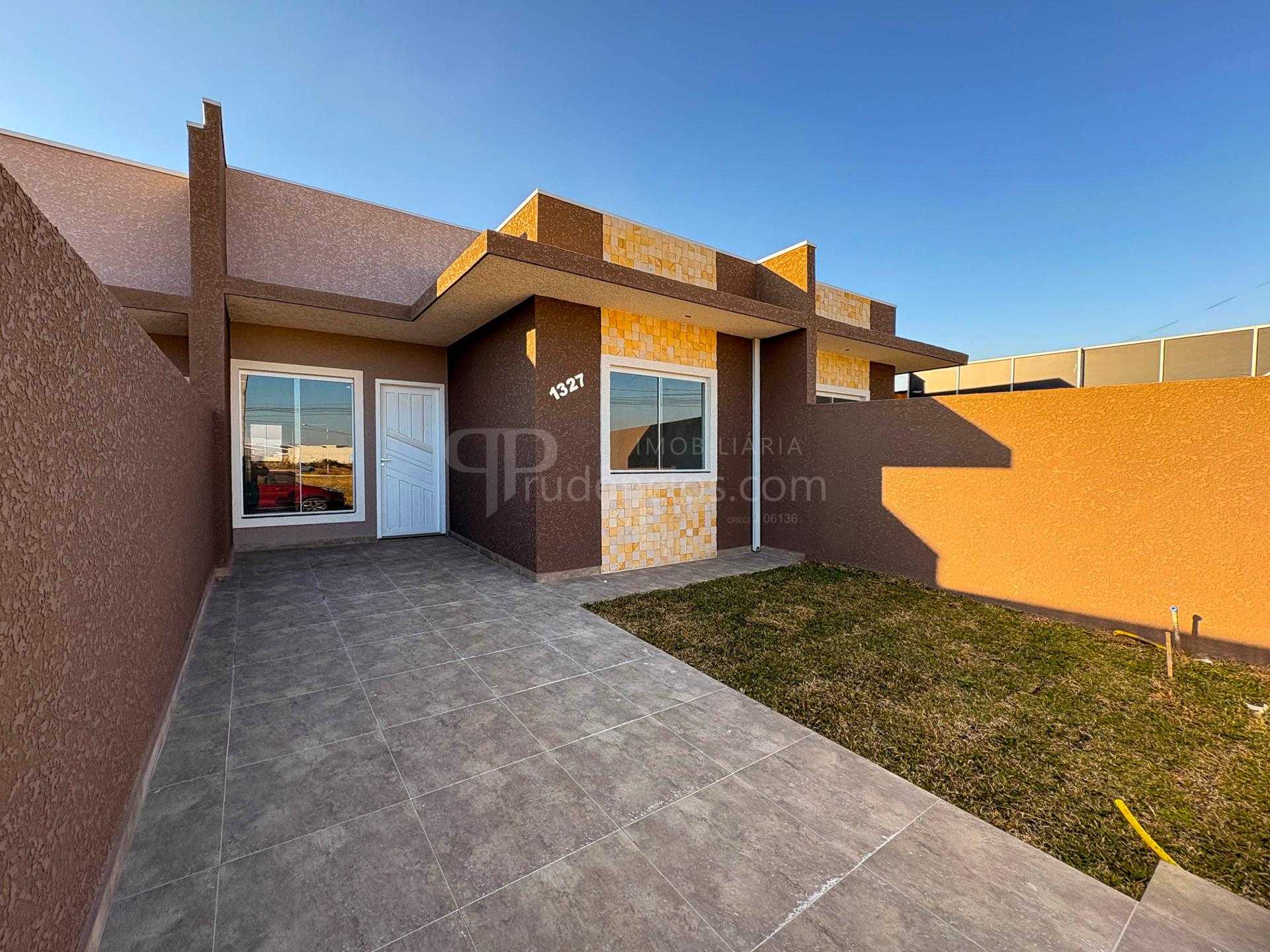 Casa 3 Quartos com Suíte no Gralha Azul  Pronta para Morar