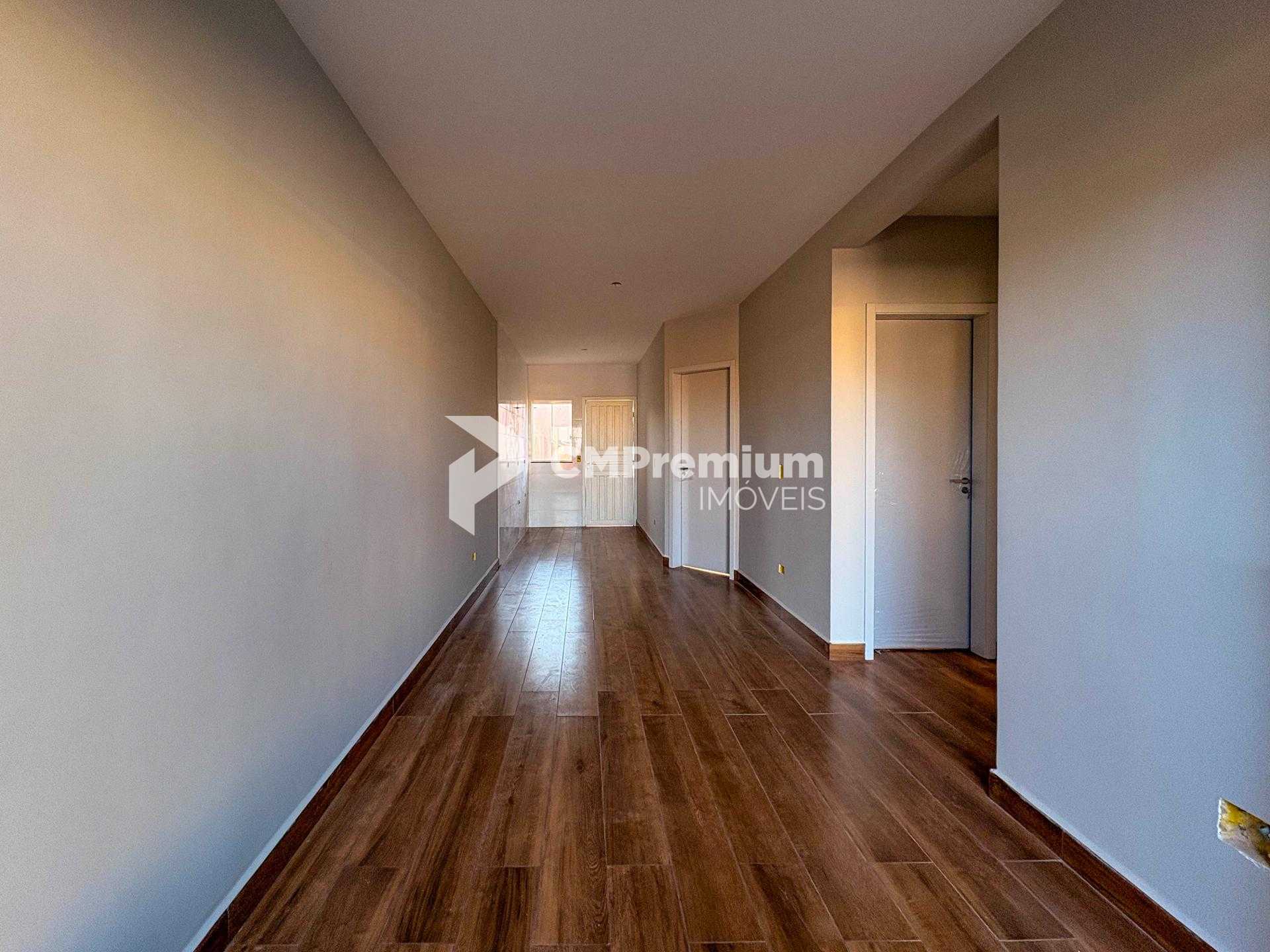 Casa 3 Quartos com Suíte no Gralha Azul  Pronta para Morar