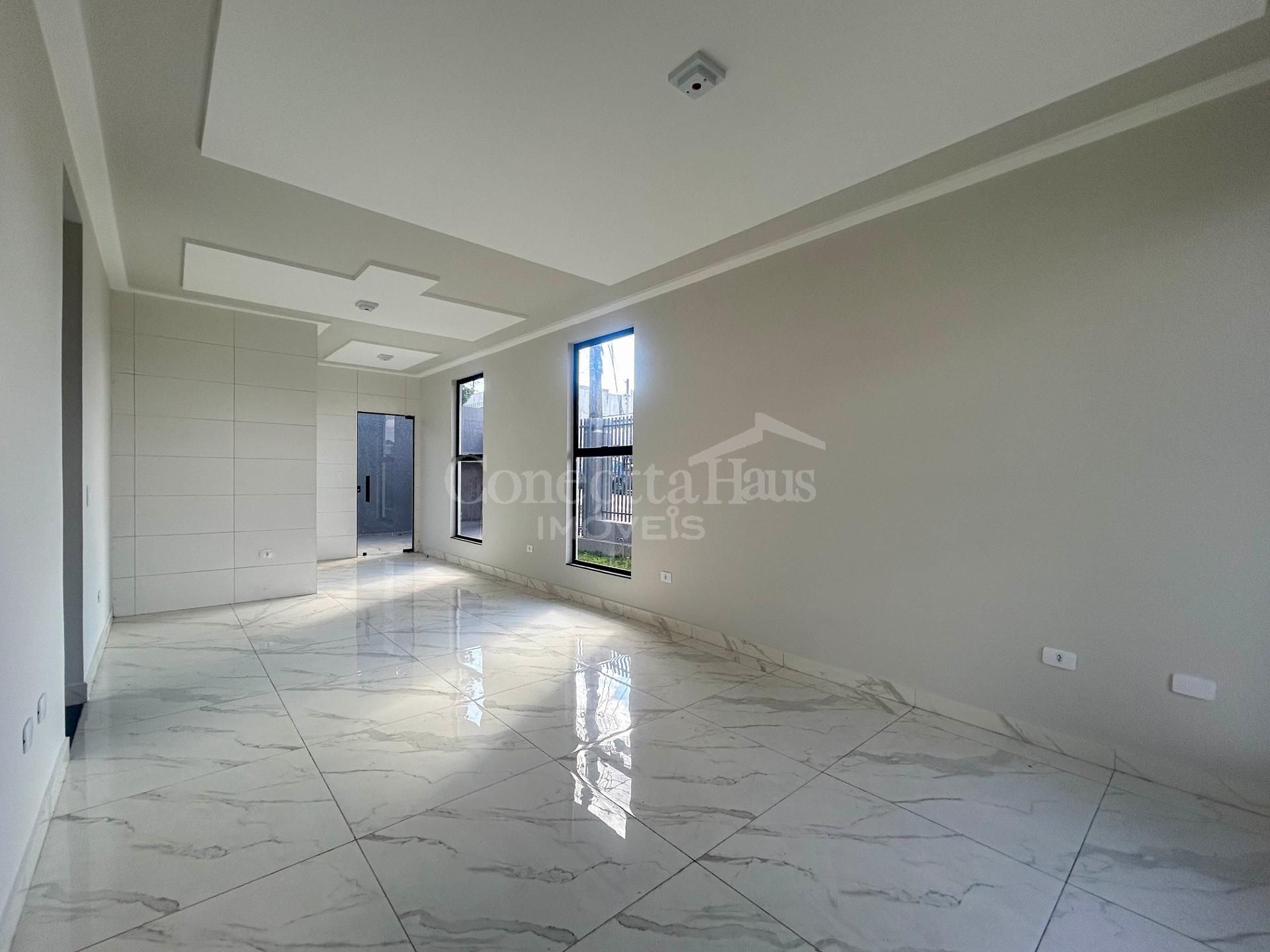 Casa de Esquina com 3 Quartos, Suíte e Churrasqueira  Santa T...