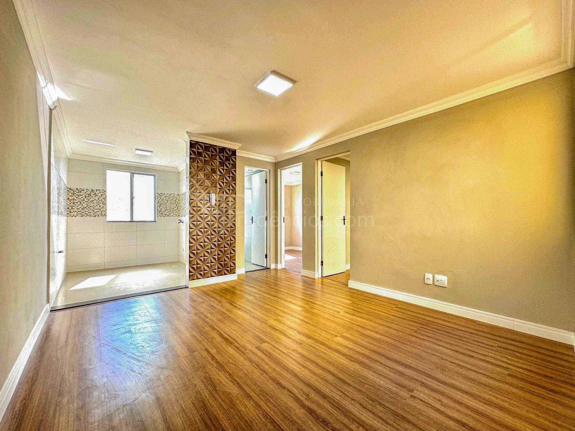 Apartamento 2 Quartos com Vaga Coberta no Sítio Cercado  Curi...