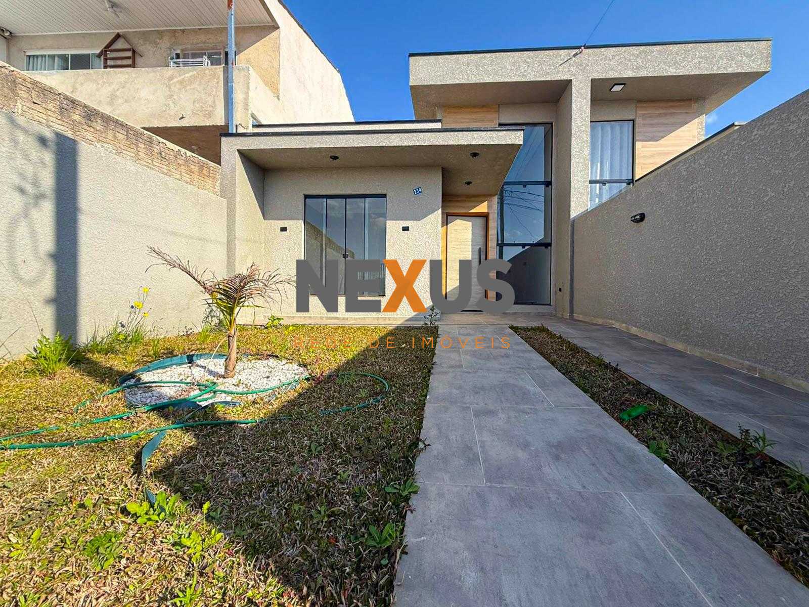 Casa com Suíte e 60m  de frente pra rua no Nações - Fazenda Ri...