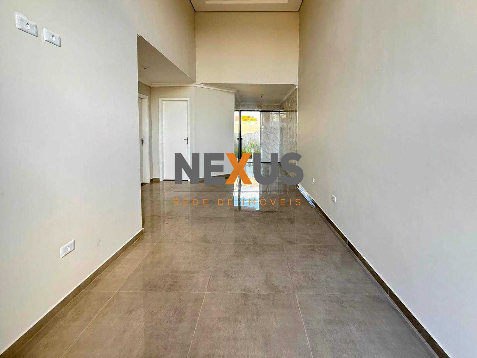 Casa com Suíte e 60m  de frente pra rua no Nações - Fazenda Ri...