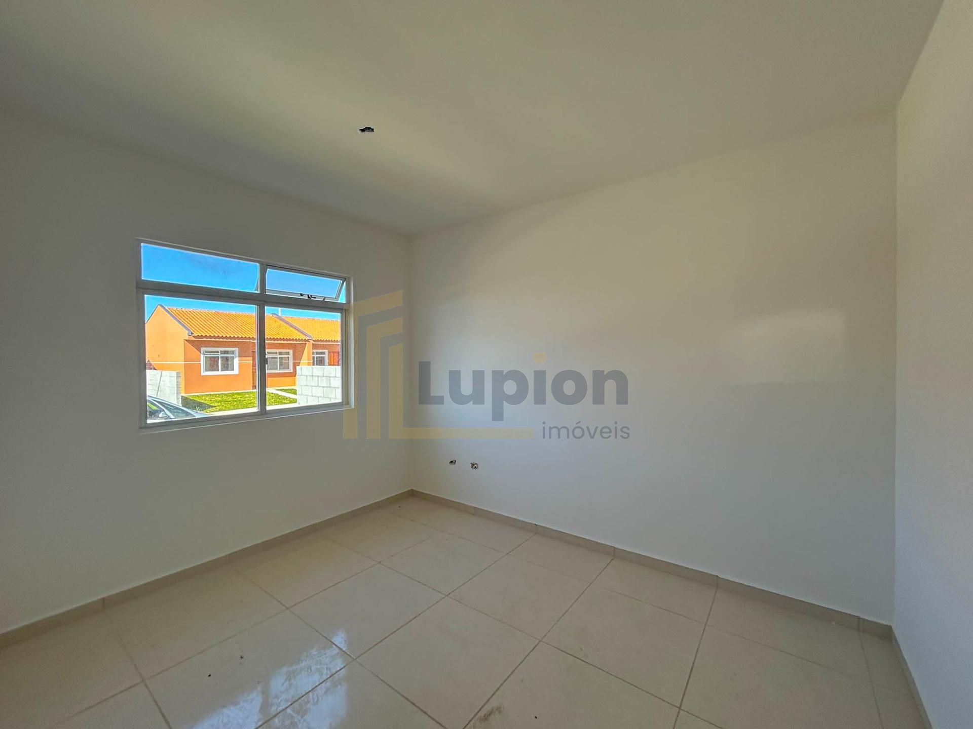 Casa à venda 2 quartos, Jardim Veneza, Fazenda Rio Grande - PR