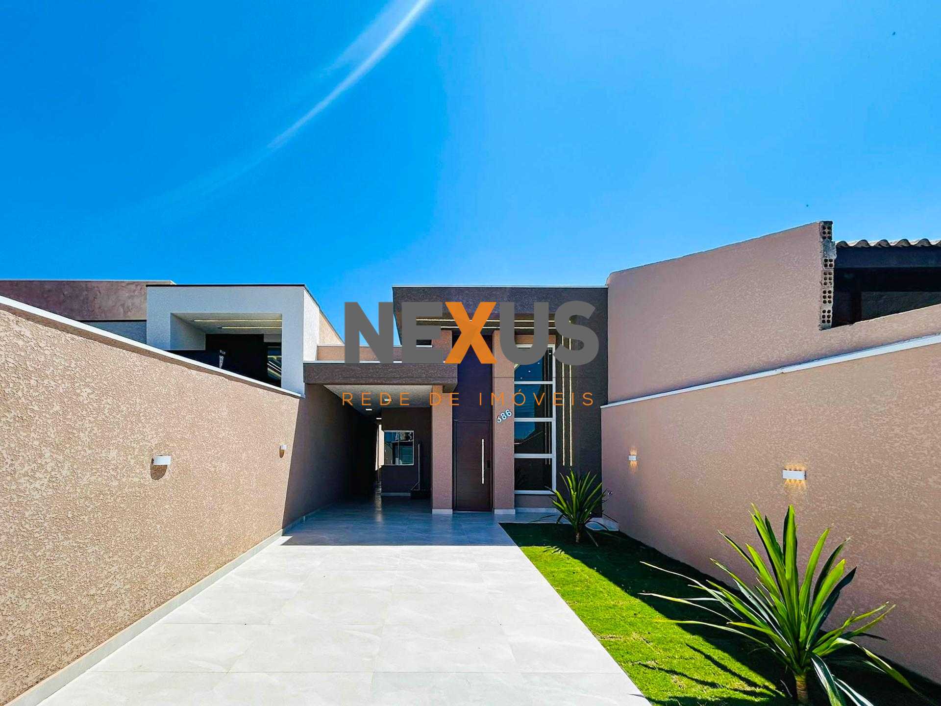 Casa moderna 3 quartos com suíte, piscina e área gourmet no Pi...