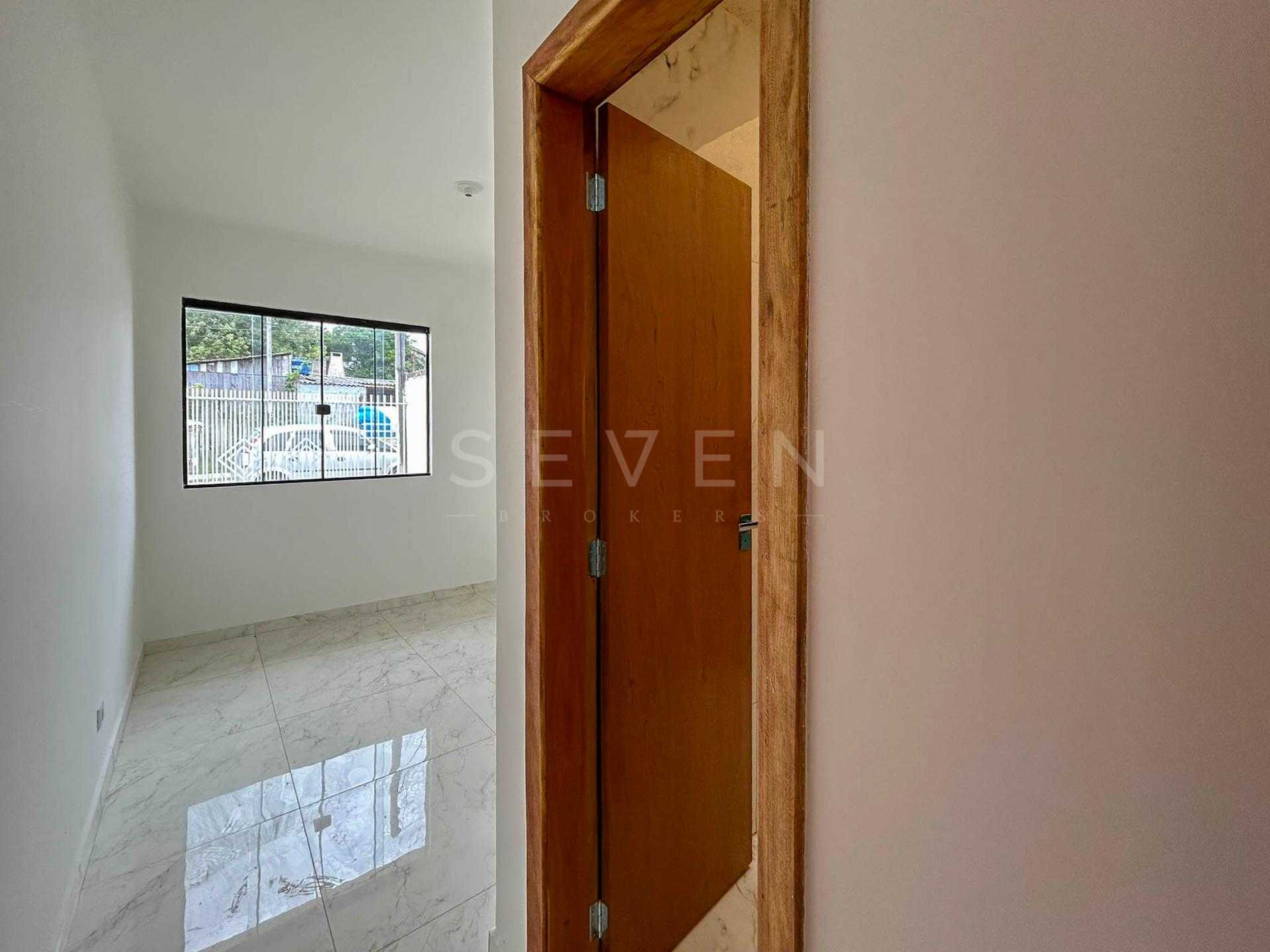 Casa 3 Quartos no Santa Terezinha com 162m  de Terreno - Fazen...