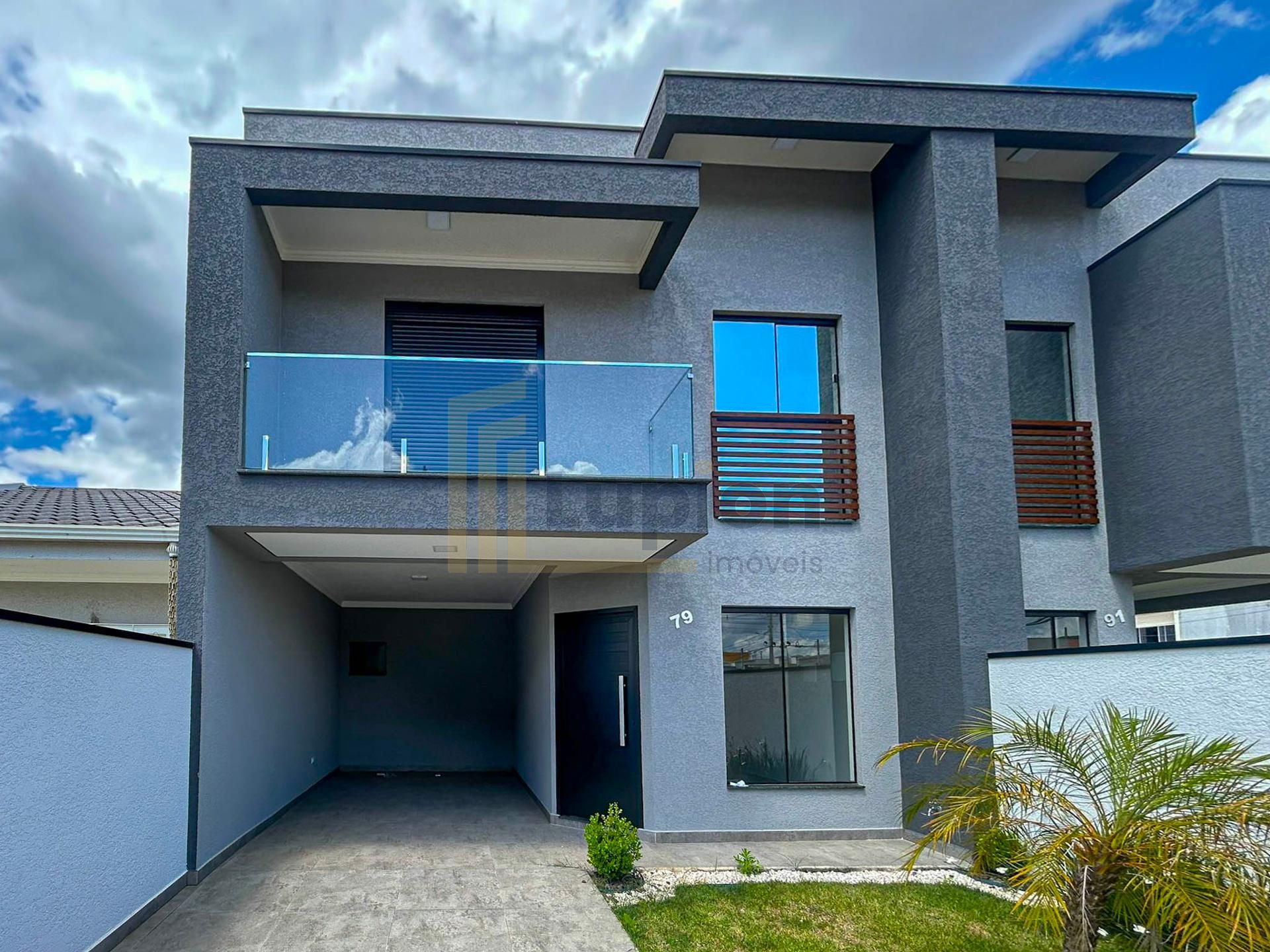 Sobrado 3 Quartos com Suíte e Terreno nos Fundos - Eucaliptos,...