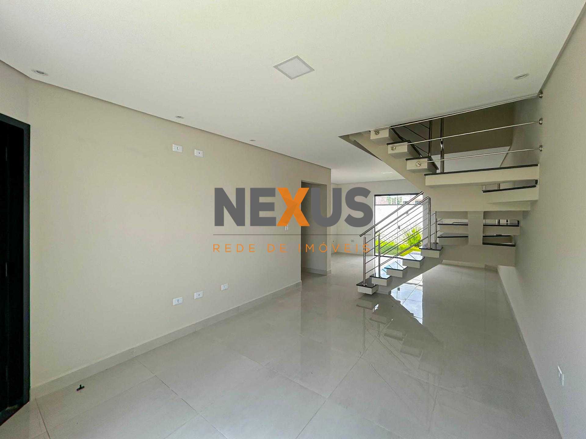 Sobrado 3 Quartos com Suíte e Terreno nos Fundos - Eucaliptos,...