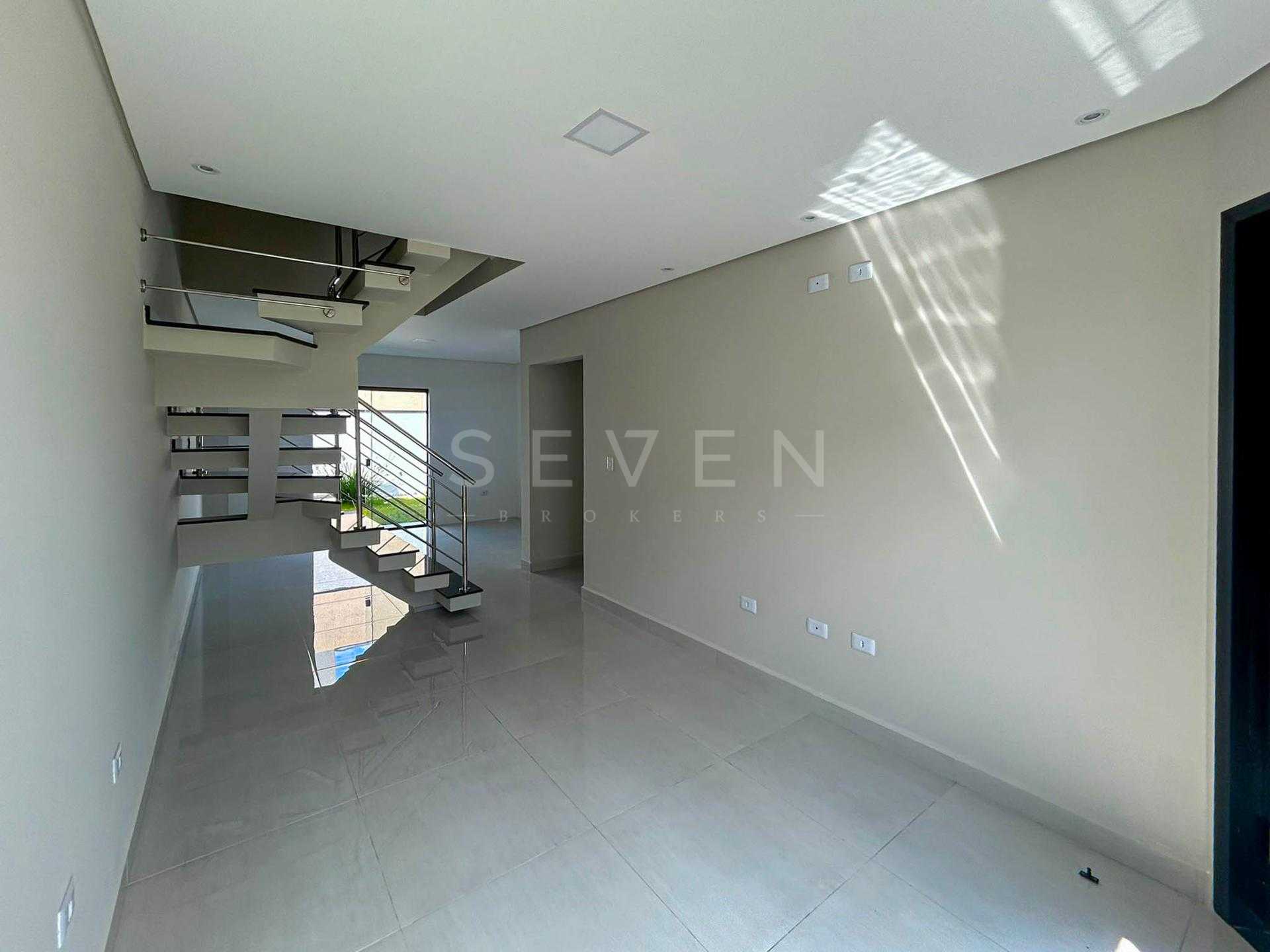 Sobrado de Esquina com Suíte e Churrasqueira - Eucaliptos, FRG