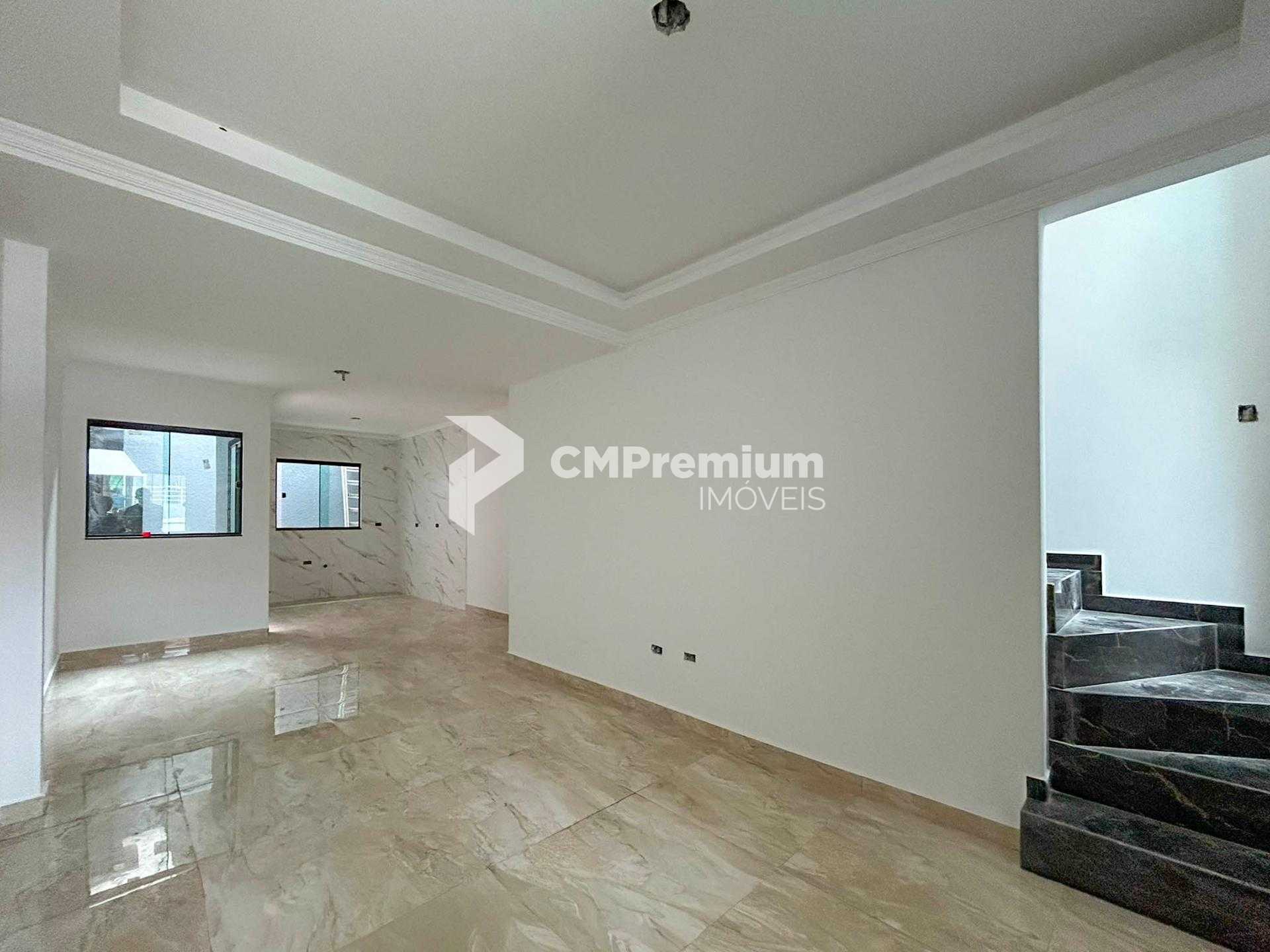 Sobrado 3 Quartos com Varanda e Churrasqueira no Tatuquara - C...