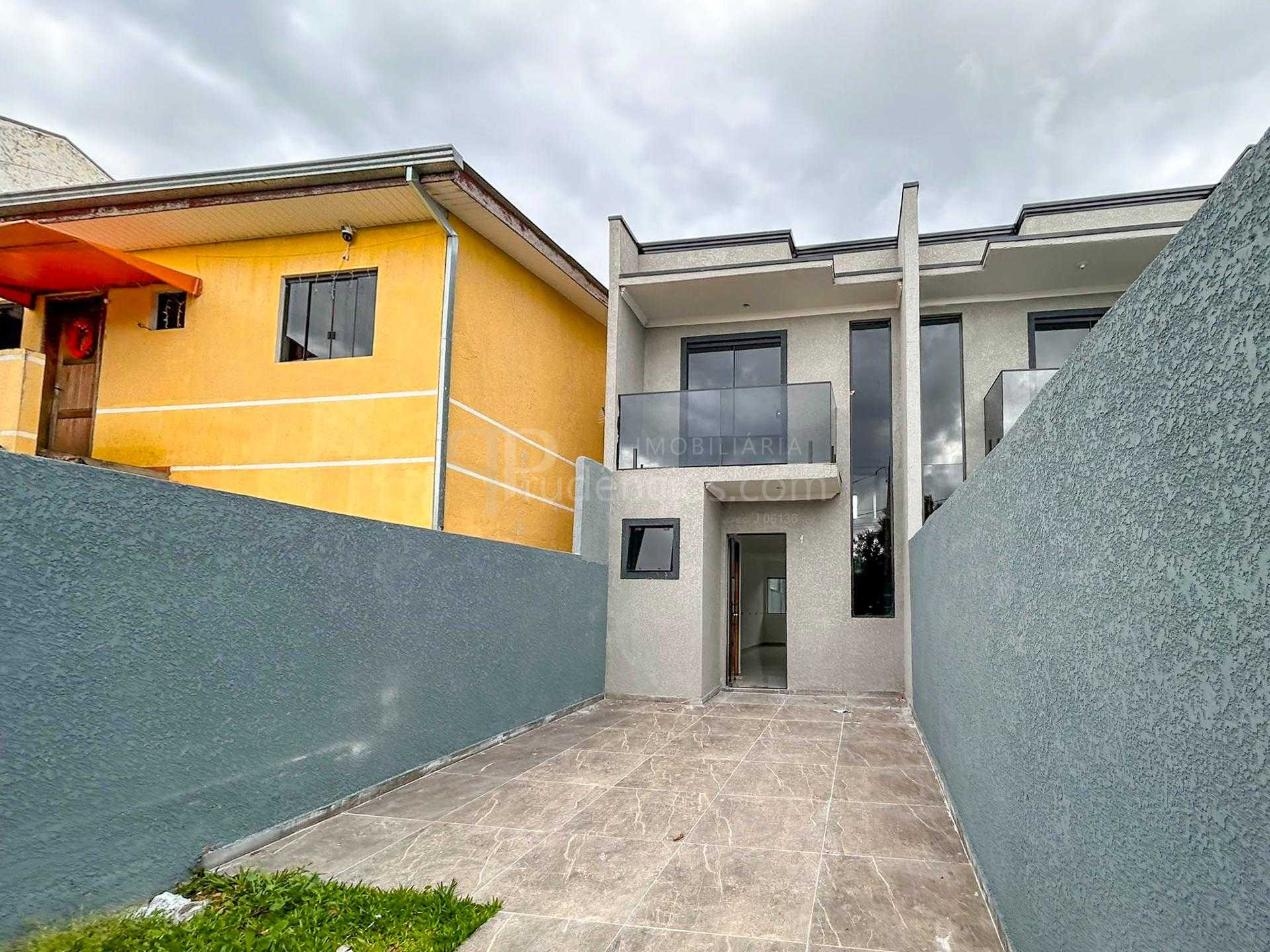 Sobrado 3 Quartos com Área Gourmet e Varanda no Tatuquara - Cu...