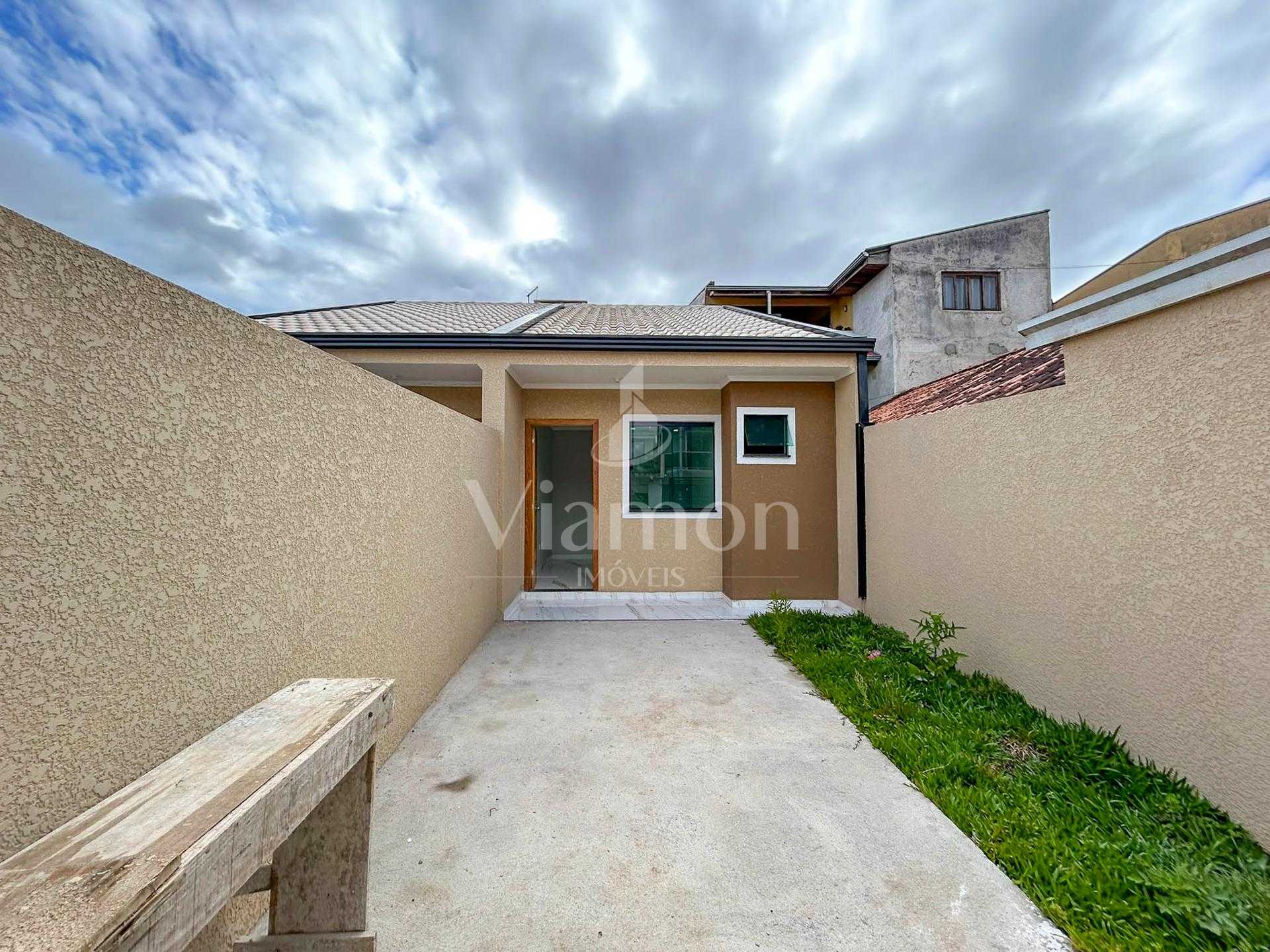 Casa 2 Quartos com Churrasqueira no Tatuquara - Curitiba