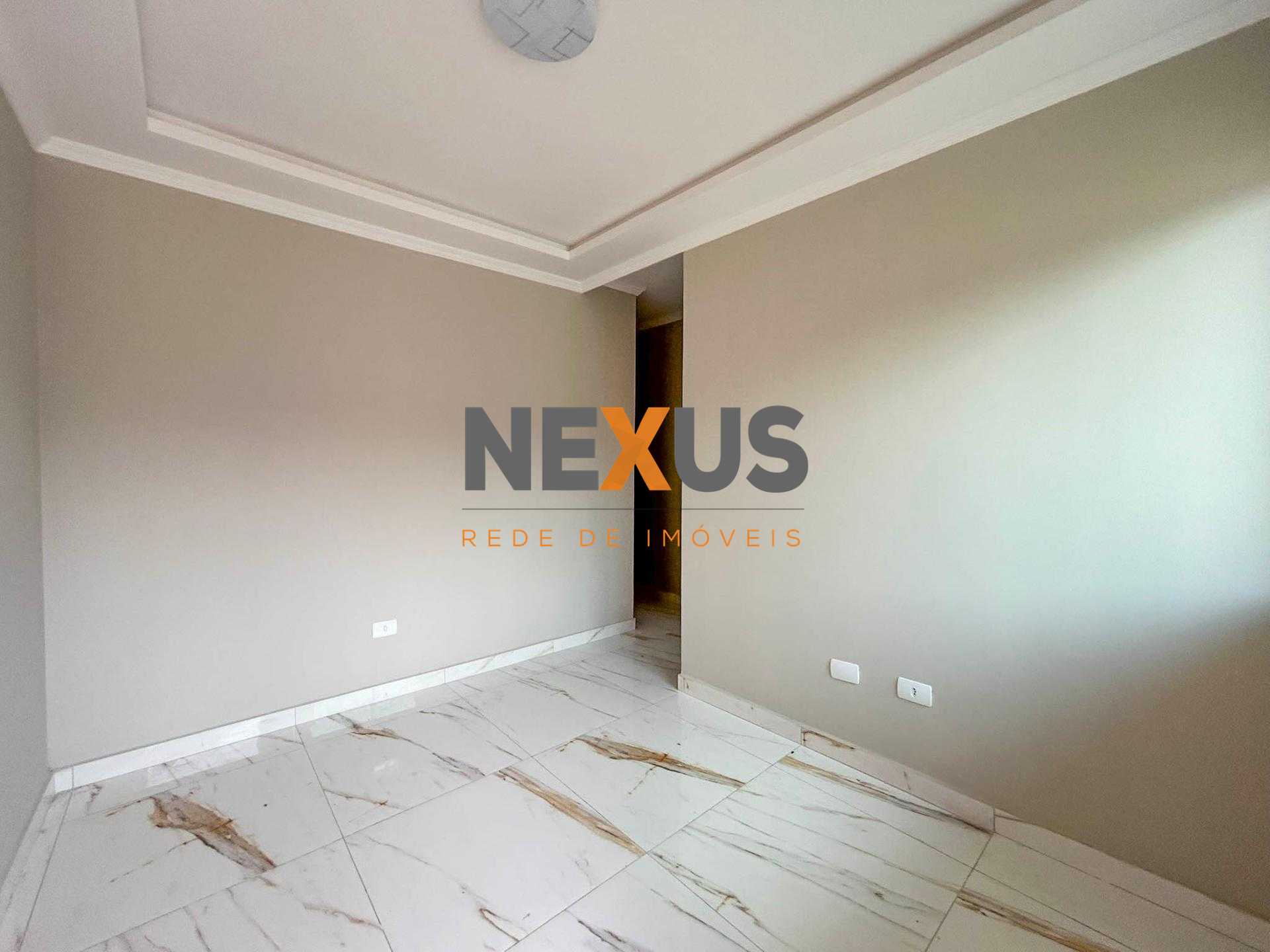 Casa 2 Quartos com Churrasqueira no Tatuquara - Curitiba