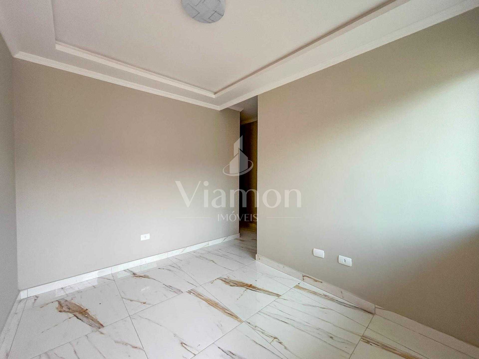 Casa 2 Quartos com Churrasqueira no Tatuquara - Curitiba