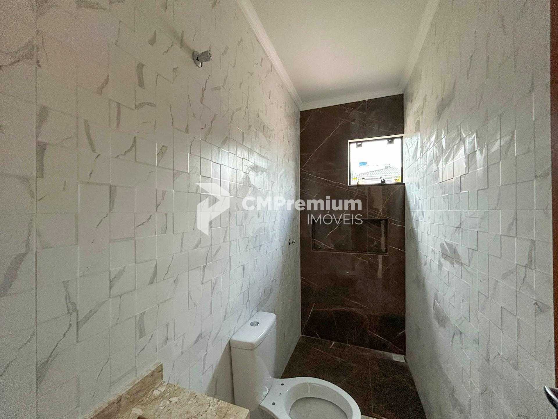 Casa 2 Quartos com Churrasqueira no Tatuquara - Curitiba