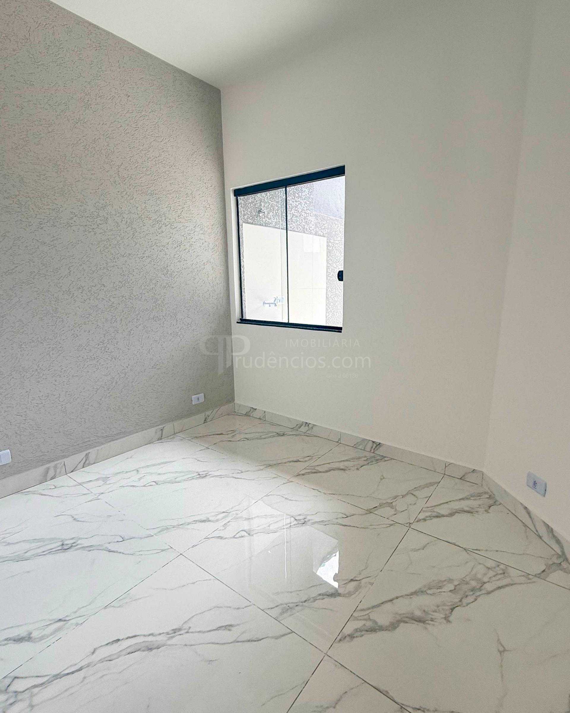 Casa 3 Quartos, 60m  em Terreno 6x20 - Fazenda Rio Grande